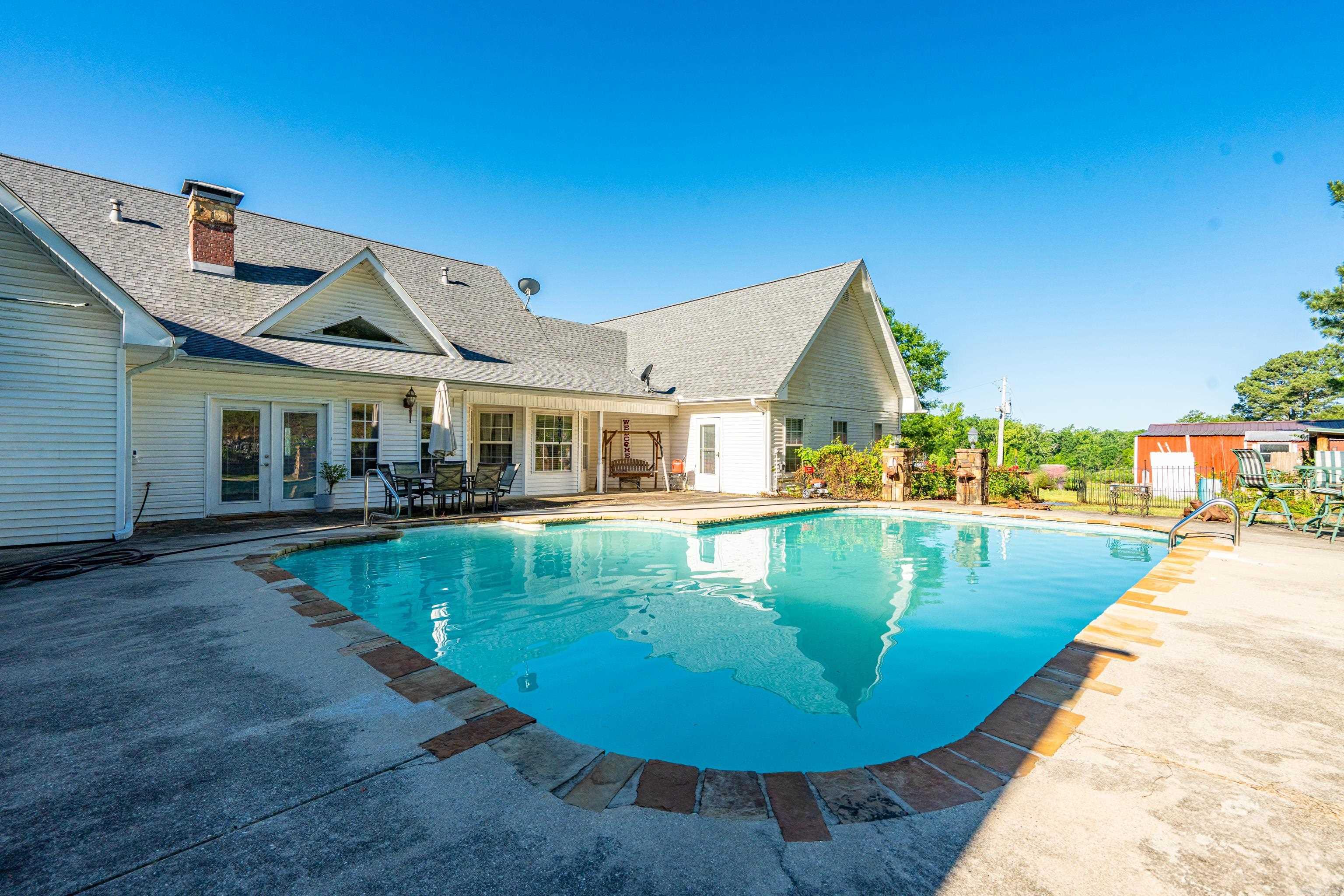 692  Highway 70 E  Glenwood, AR