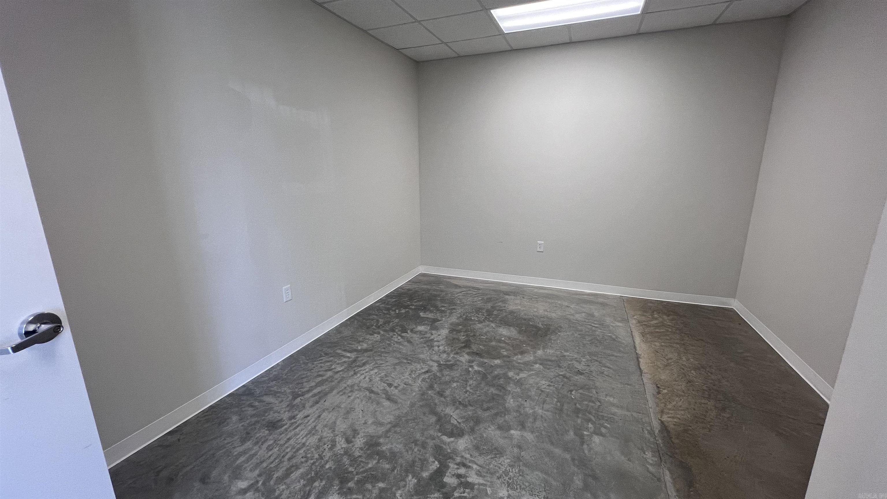 24005  Arch Suite 3E Hensley, AR