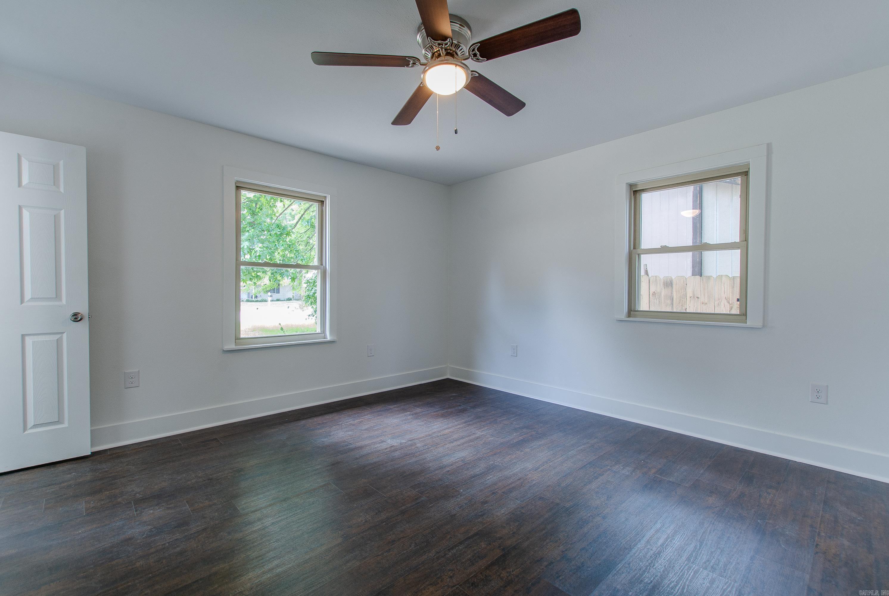 5809 N Woodview  Sherwood, AR