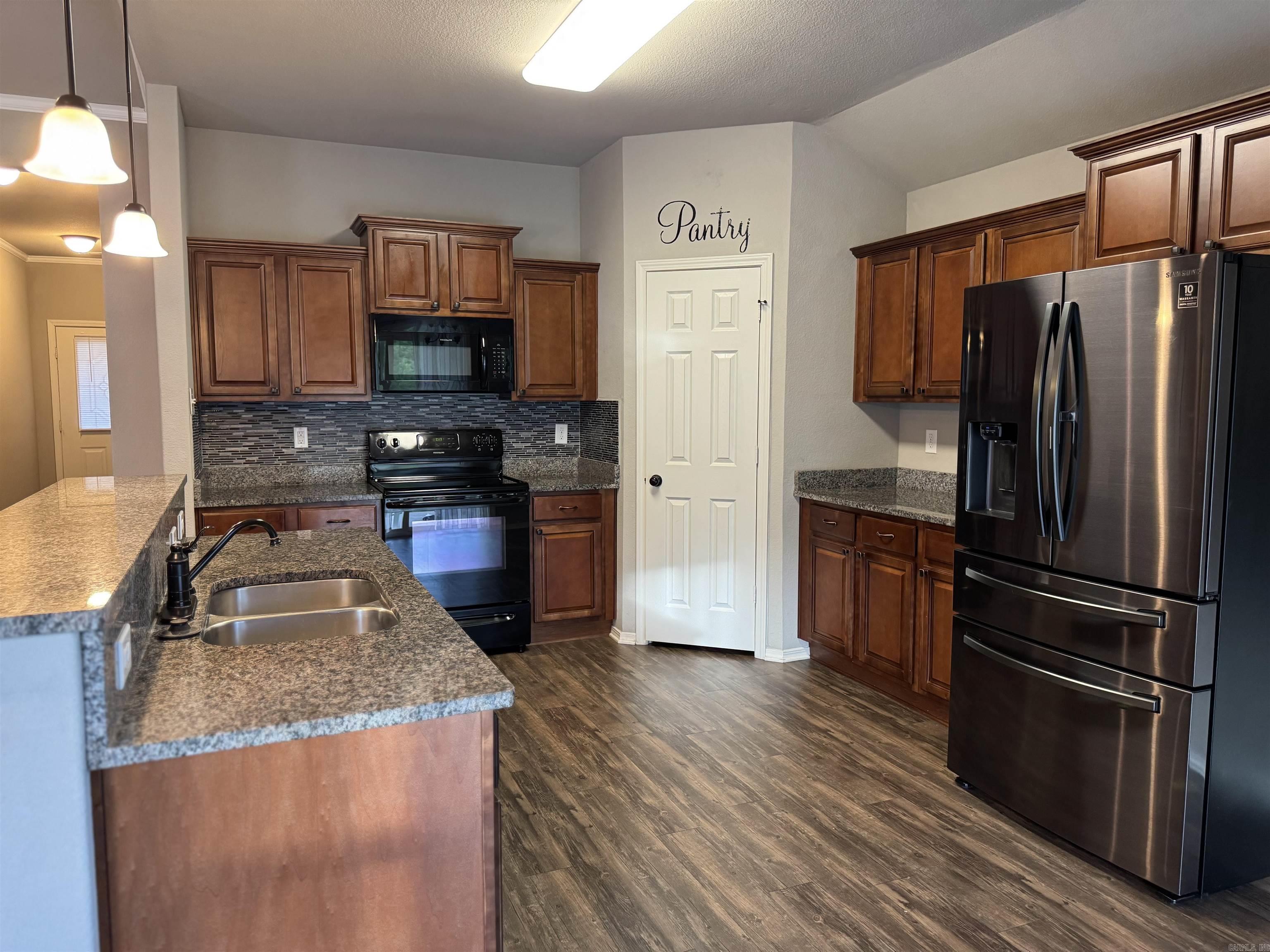 31 N Stonehenge  Cabot, AR
