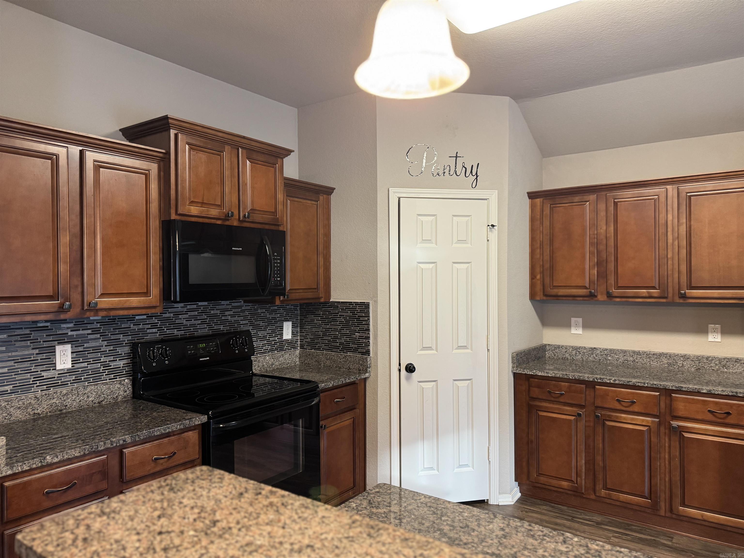 31 N Stonehenge  Cabot, AR