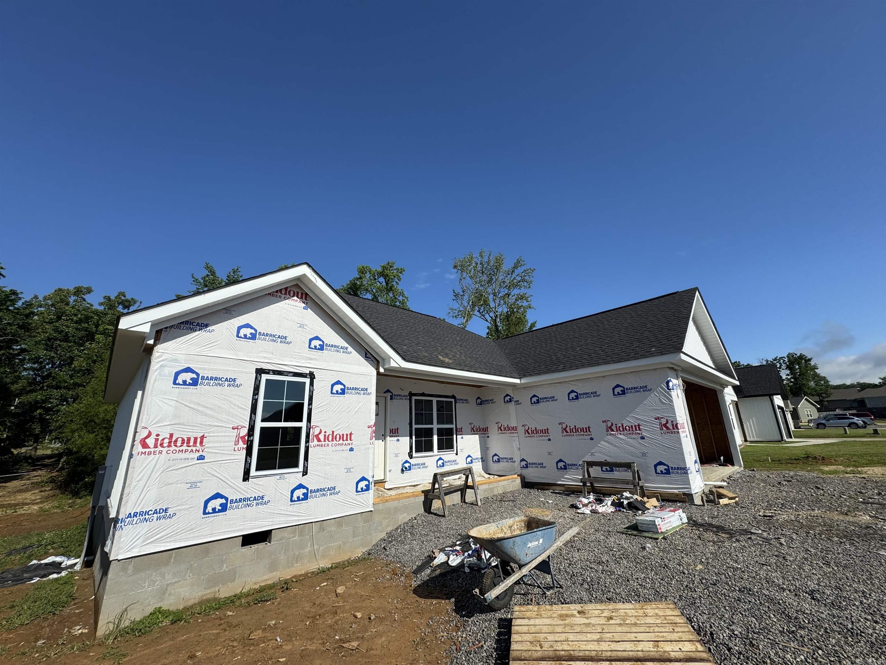 135  JL  Southside, AR