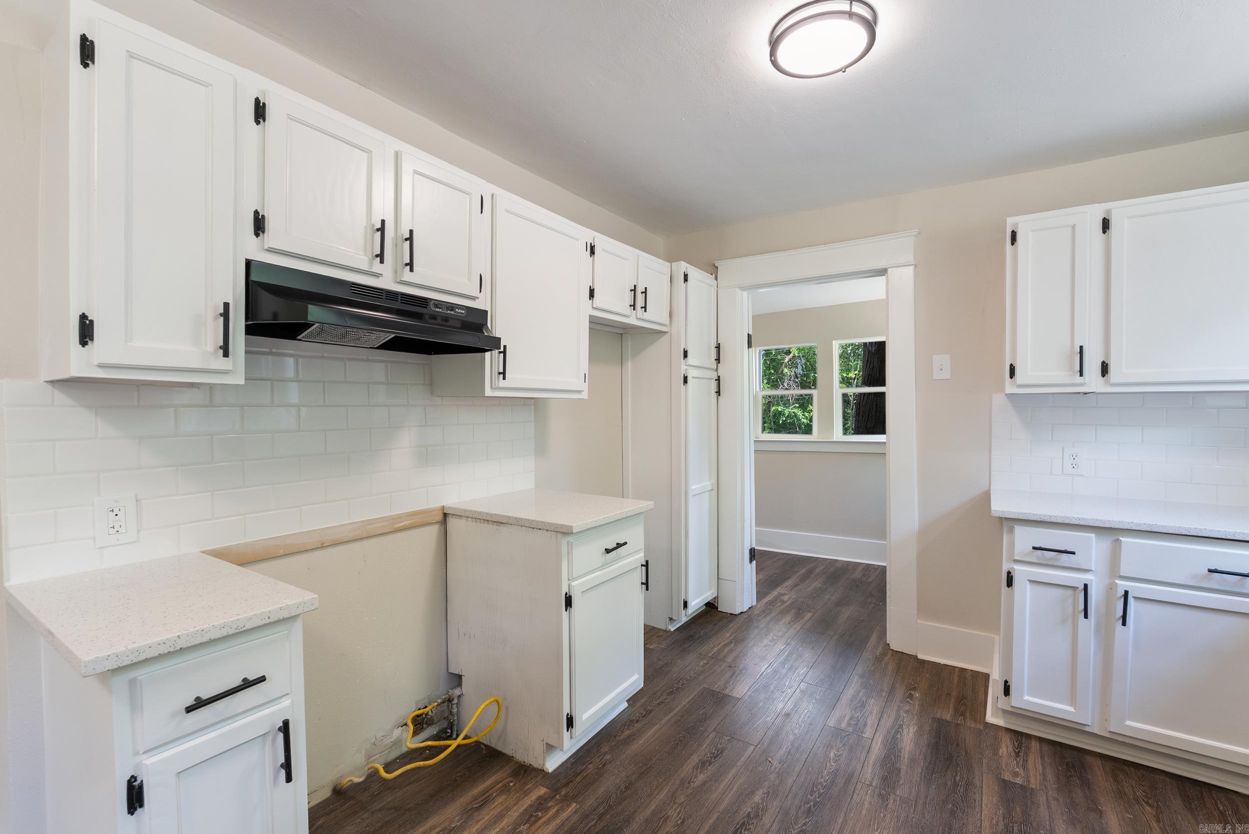 4300 W 16th  Little Rock, AR