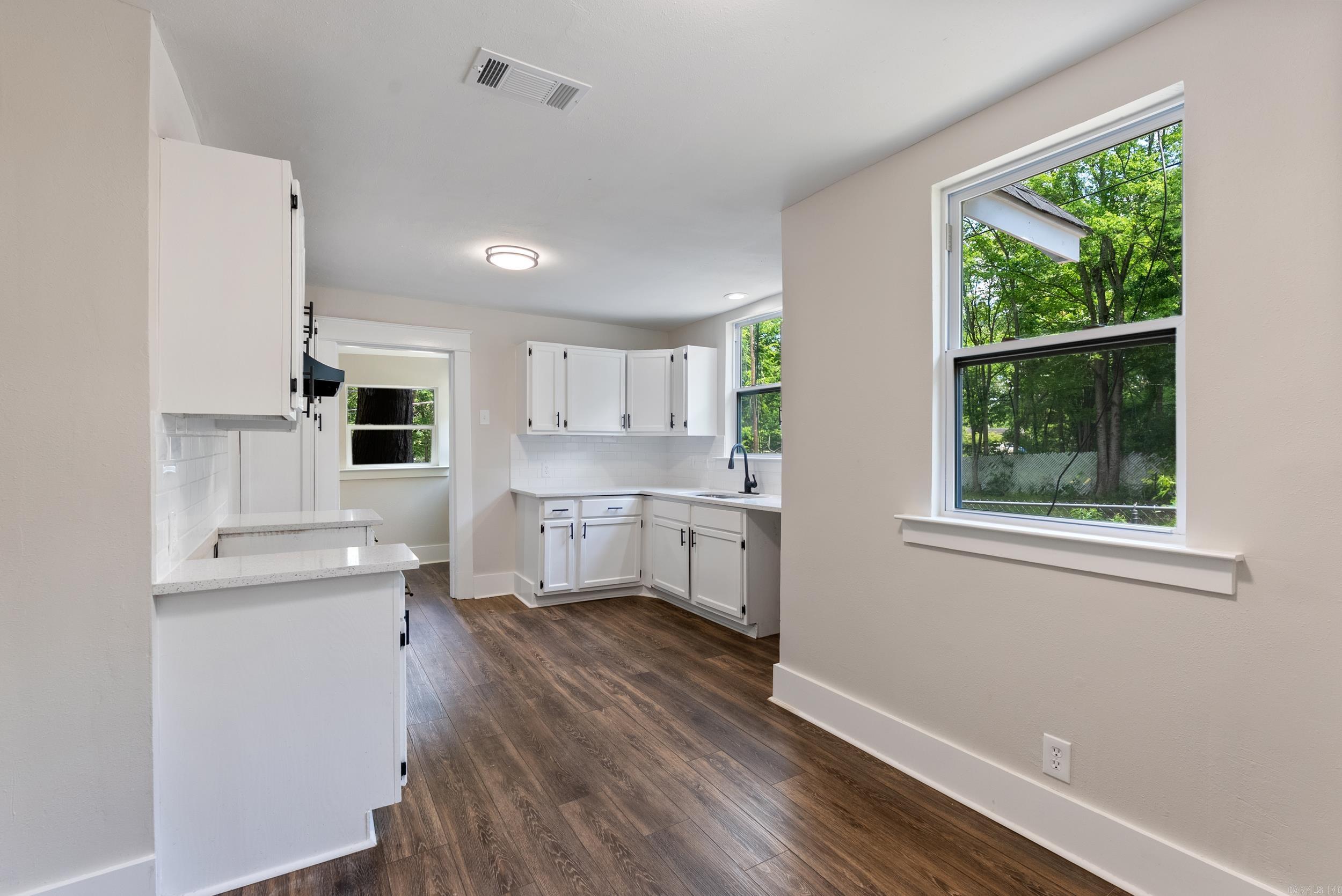 4300 W 16th  Little Rock, AR