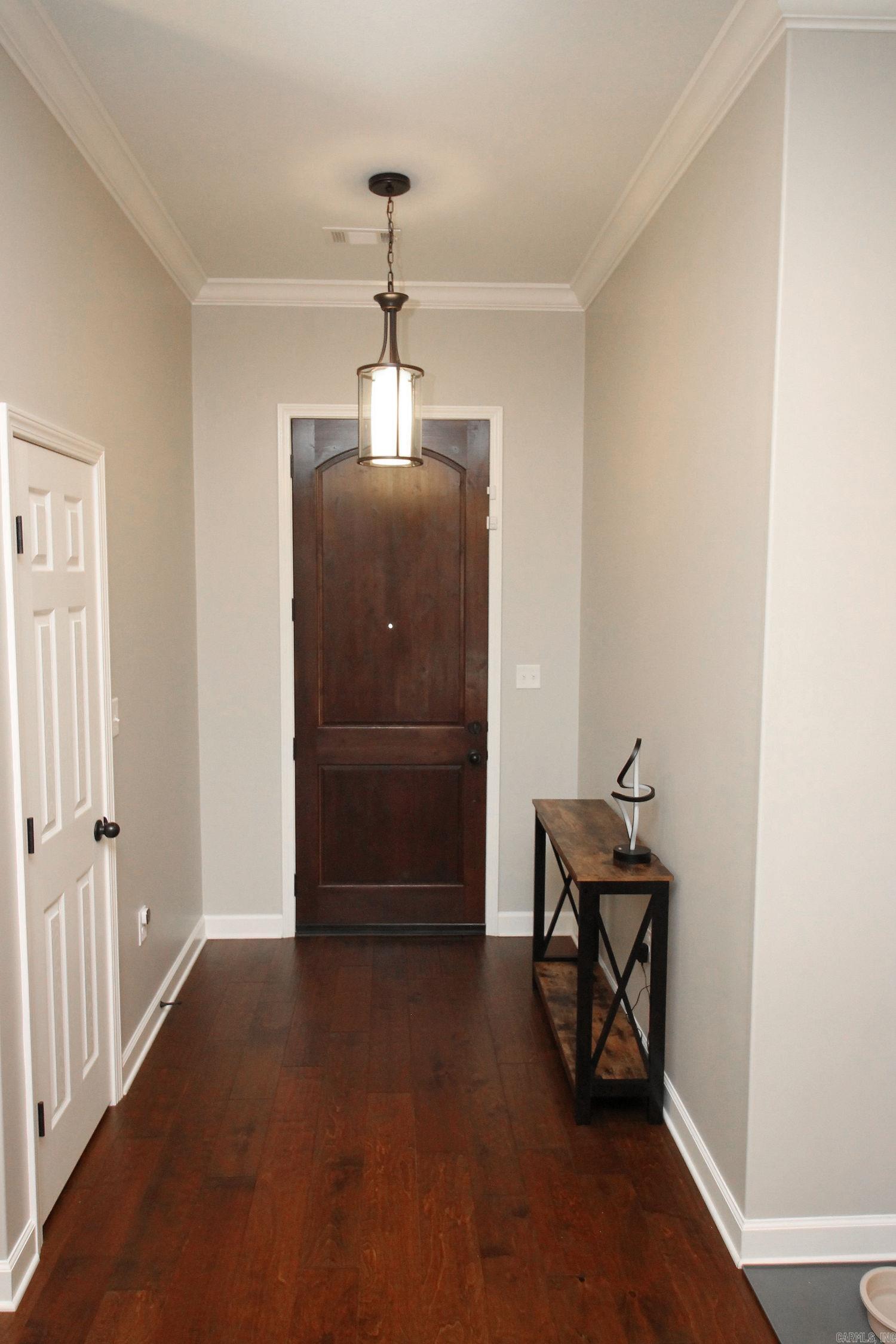 1910  Walnut Valley Dr.  Paragould, AR