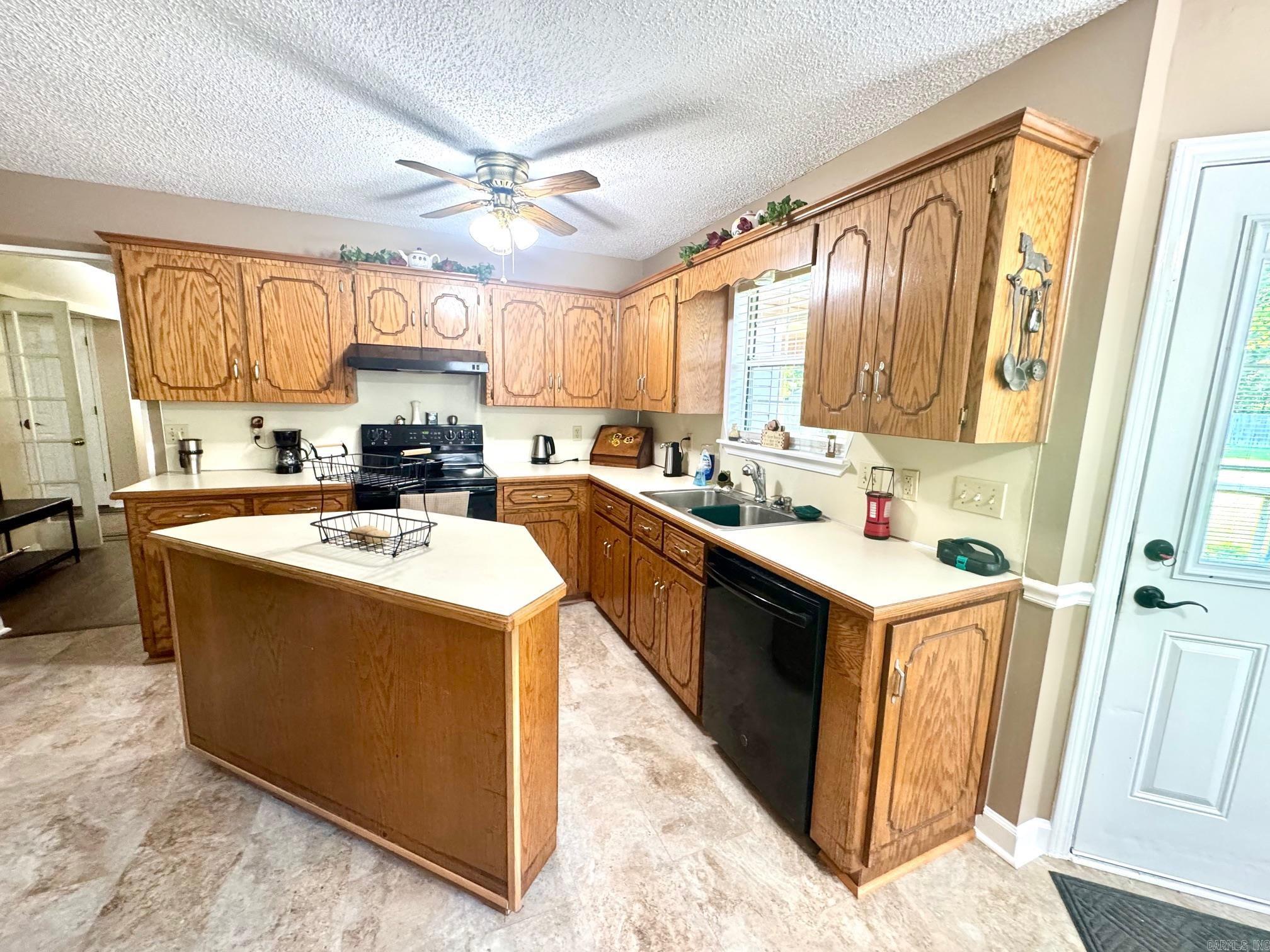 25 Darrell  Vilonia, AR