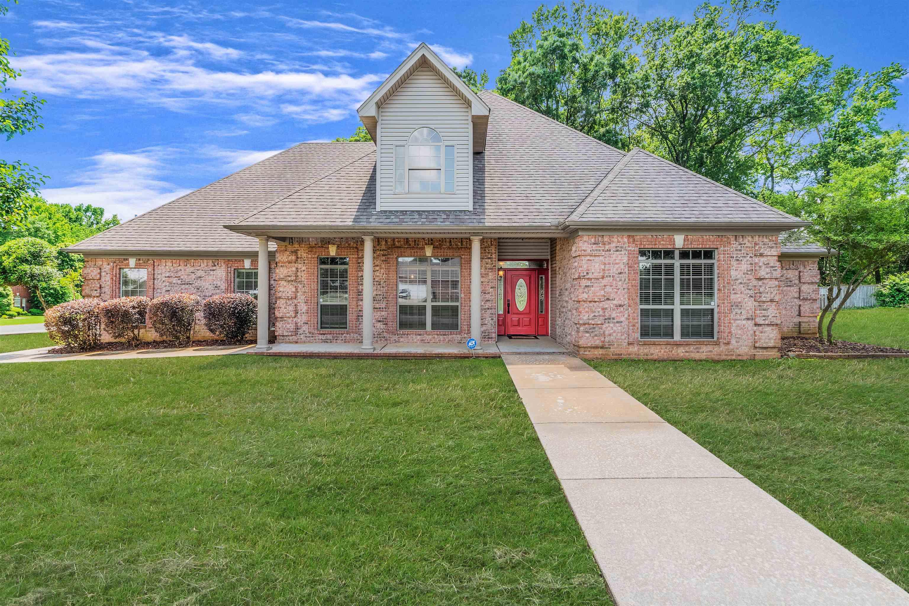 15  Hallie  Cabot, AR