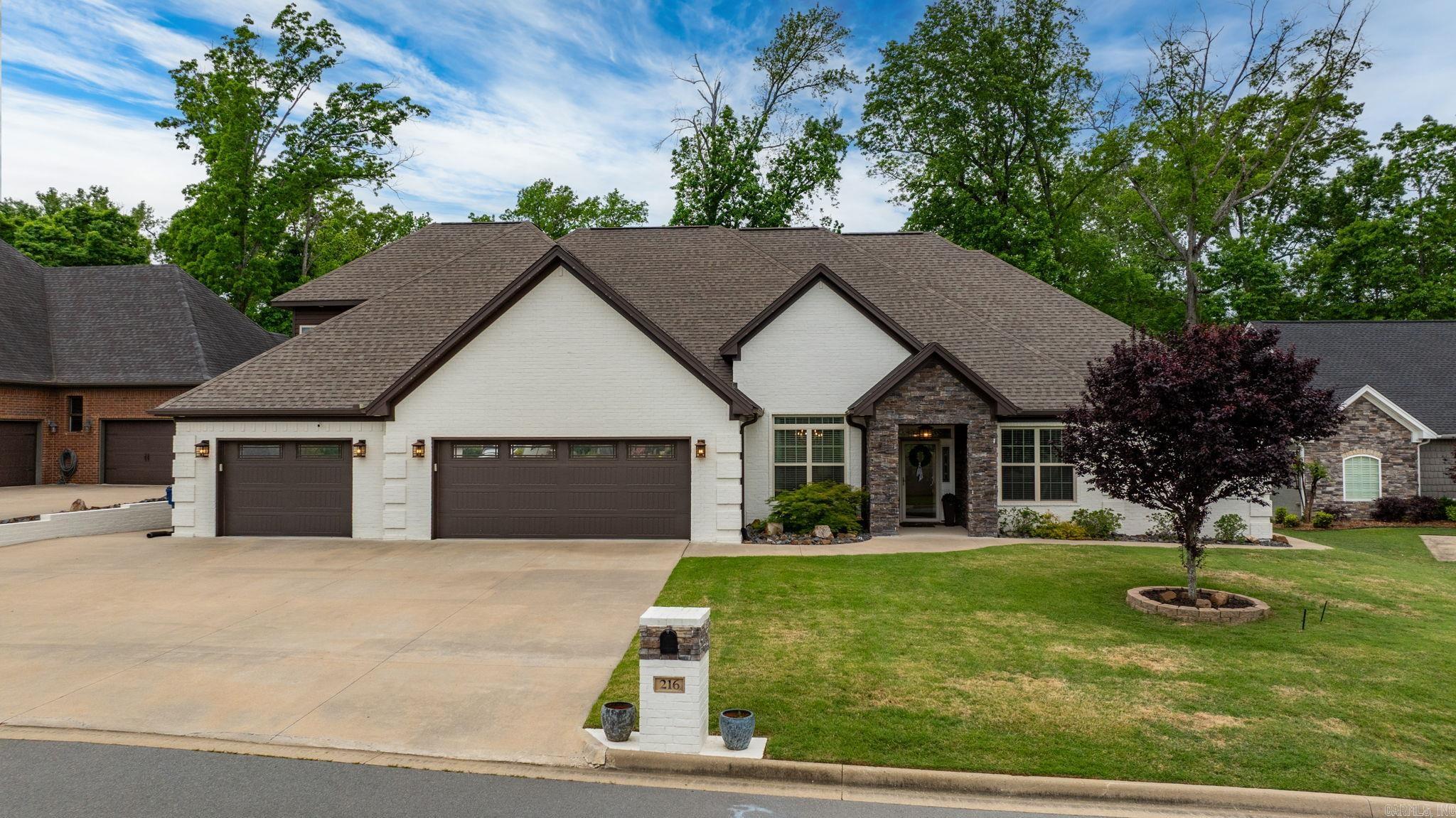 216  Lake Valley Drive  Maumelle, AR