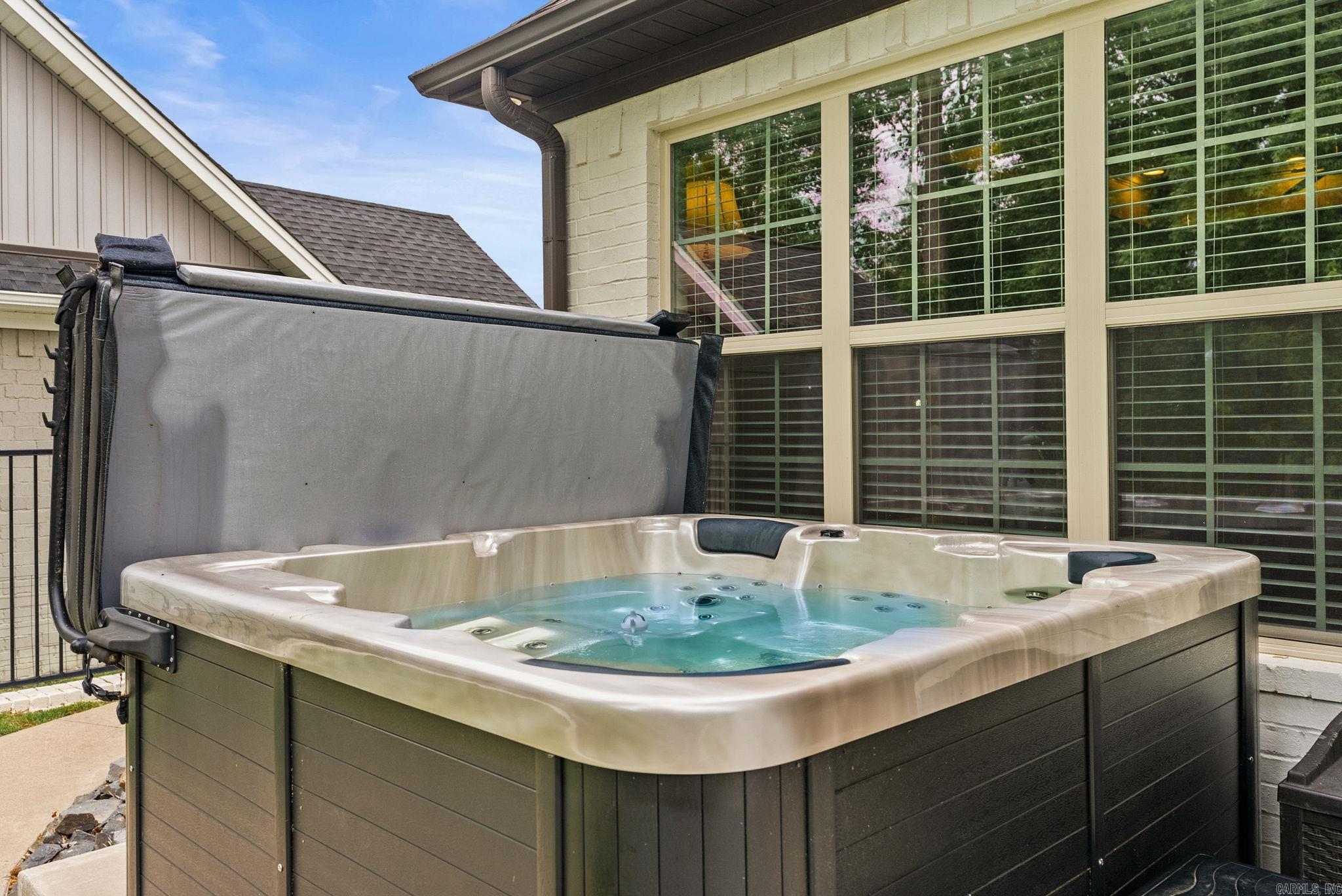 216  Lake Valley Drive  Maumelle, AR
