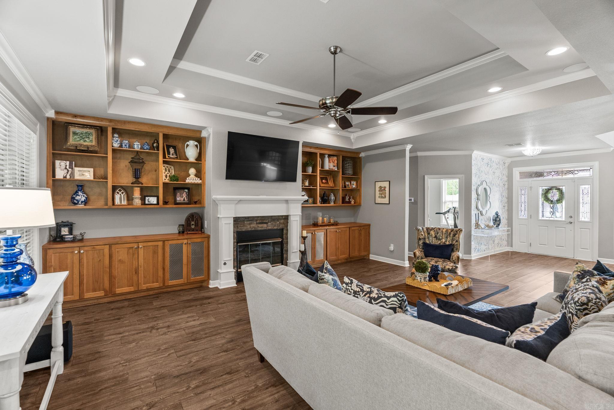 216  Lake Valley Drive  Maumelle, AR