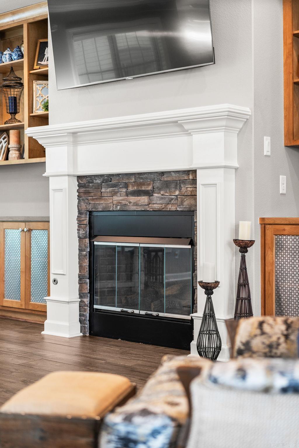 216  Lake Valley Drive  Maumelle, AR