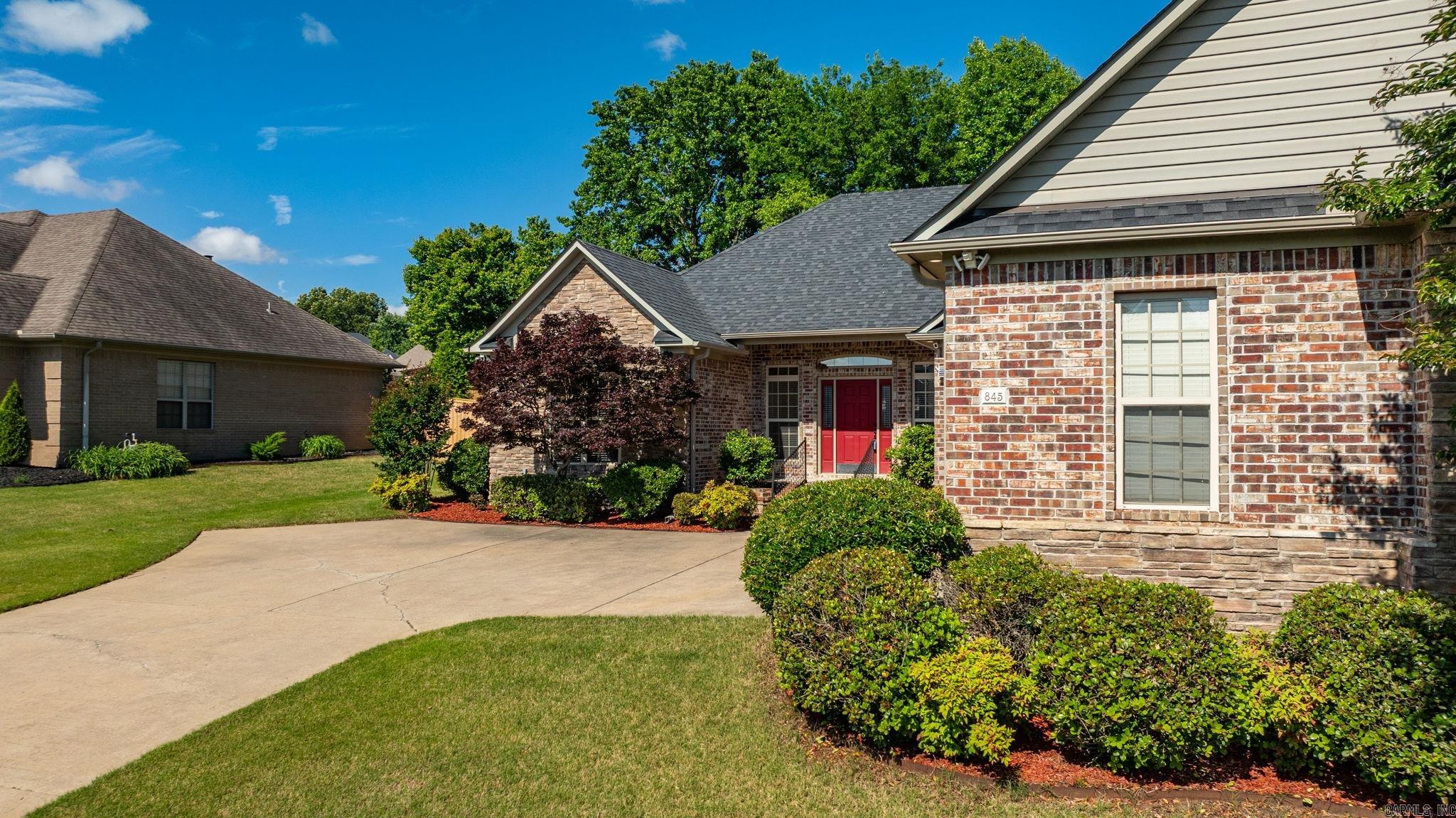 845  Cordoba  Conway, AR