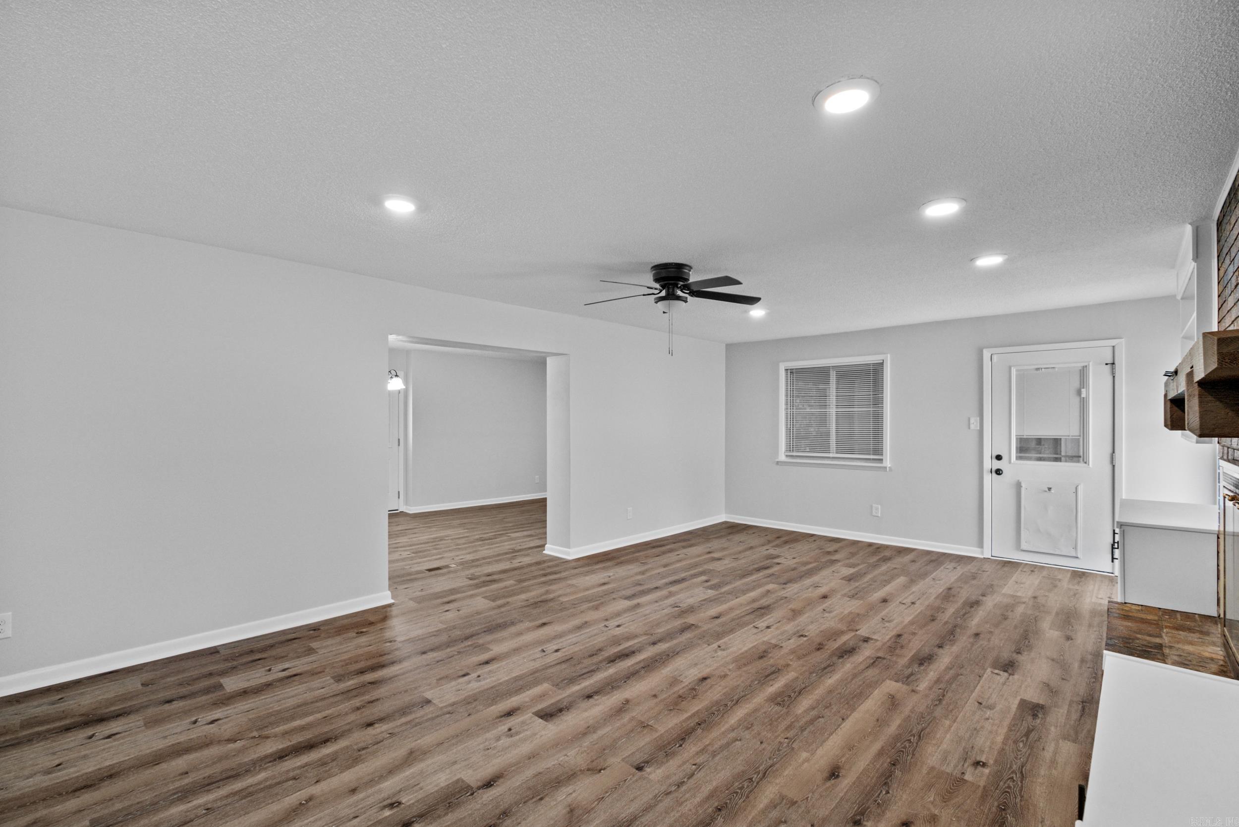 718  Coulter  Sherwood, AR