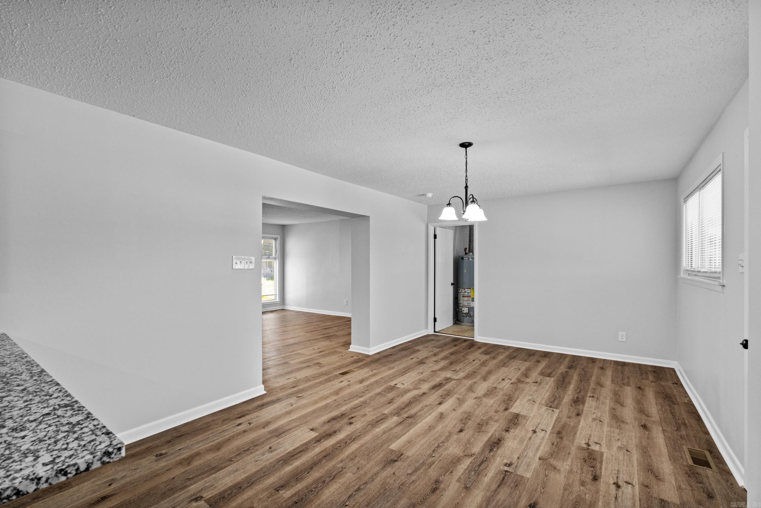 718  Coulter  Sherwood, AR