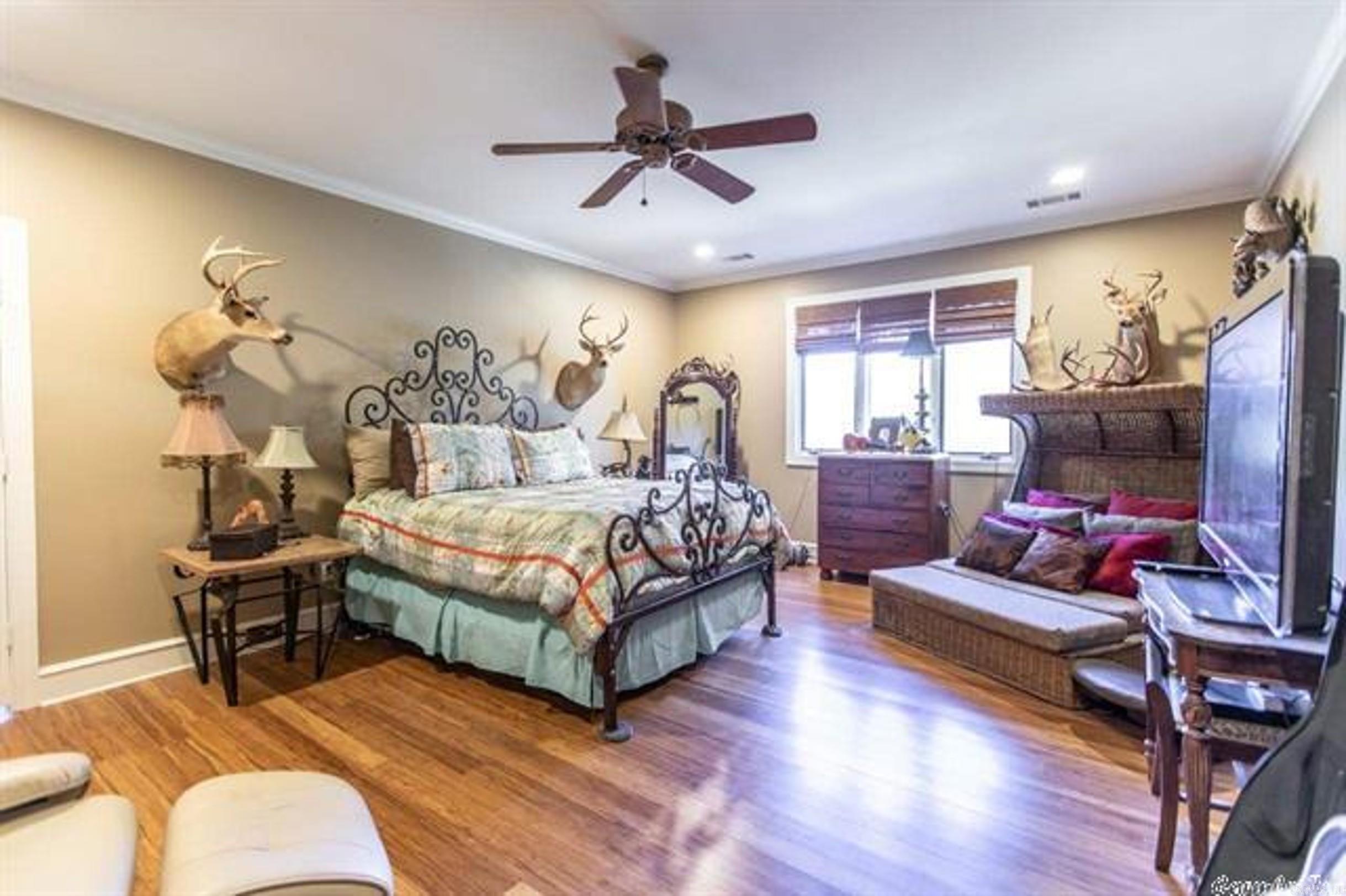 11209  Barrett  Roland, AR