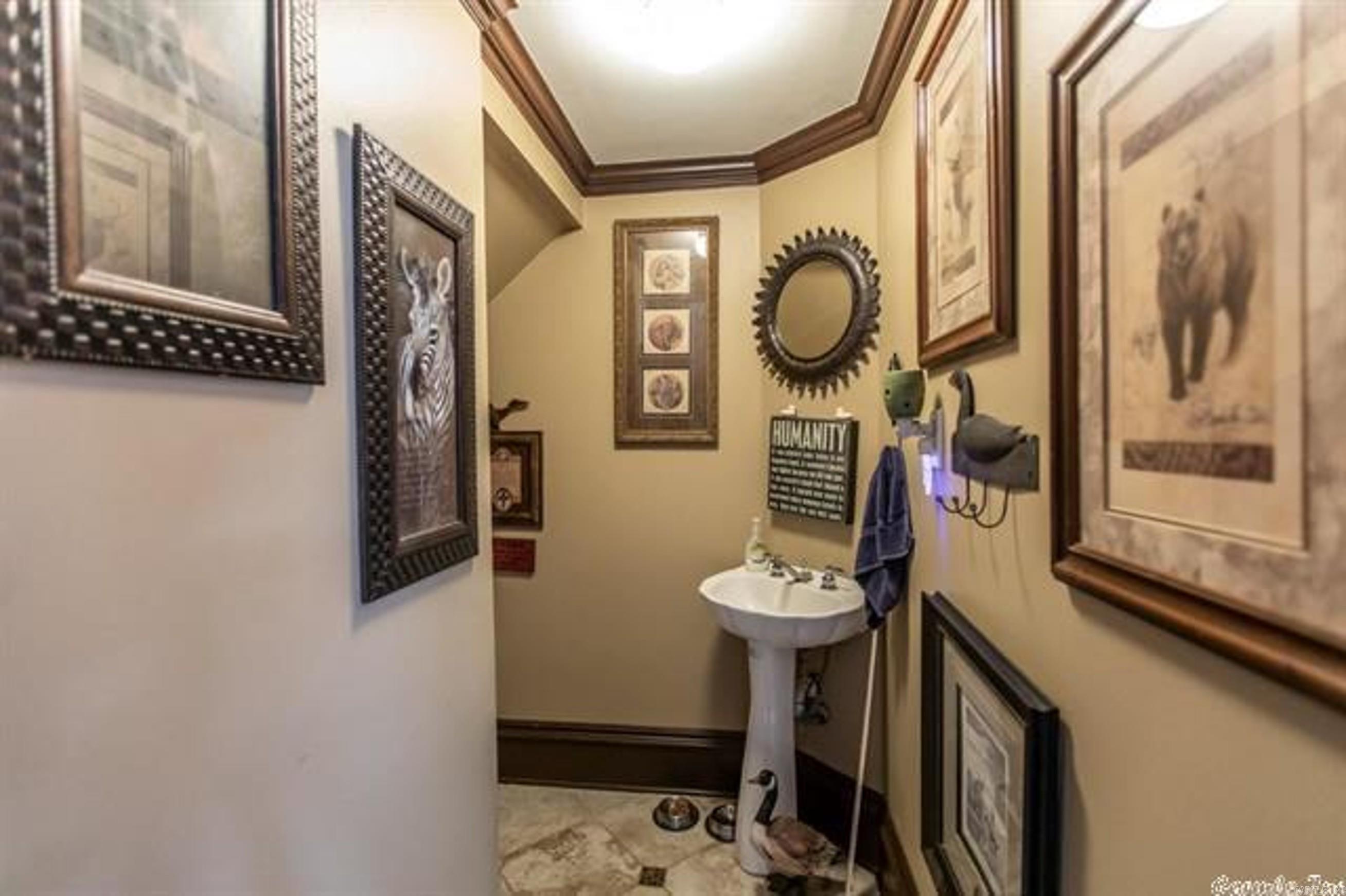 11209  Barrett  Roland, AR