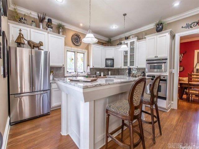 11209  Barrett  Roland, AR