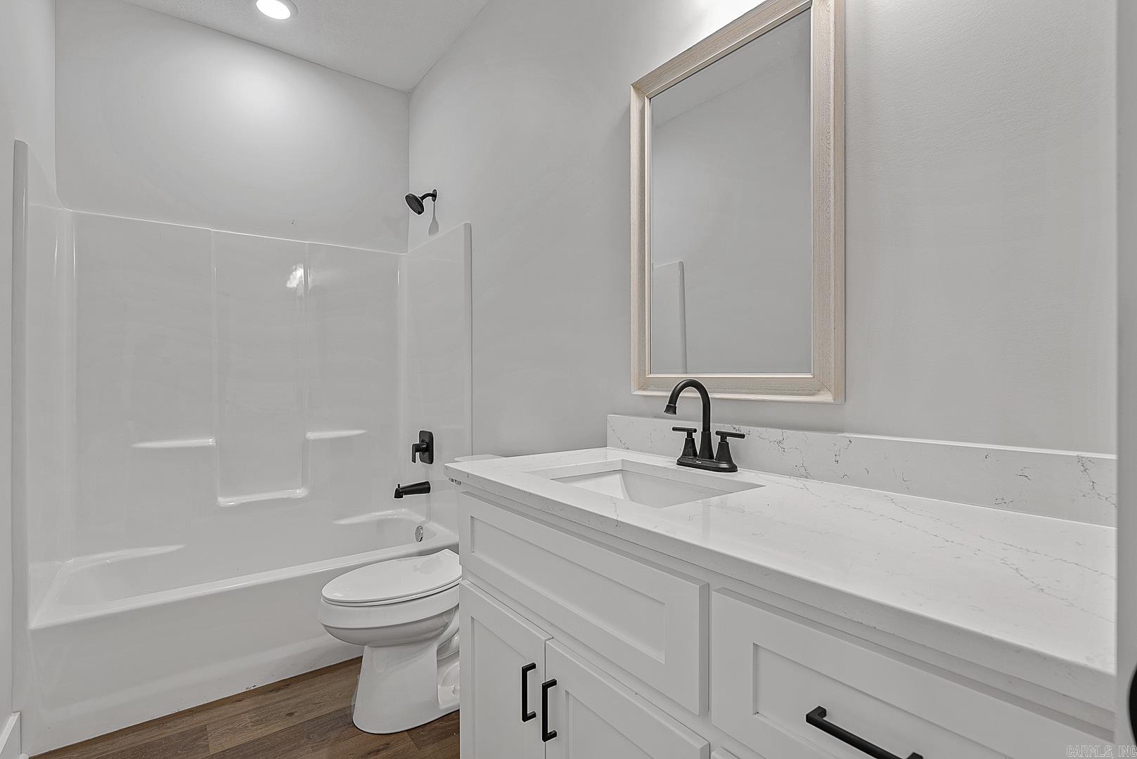 4001 Stoke Jonesboro, AR 72405
