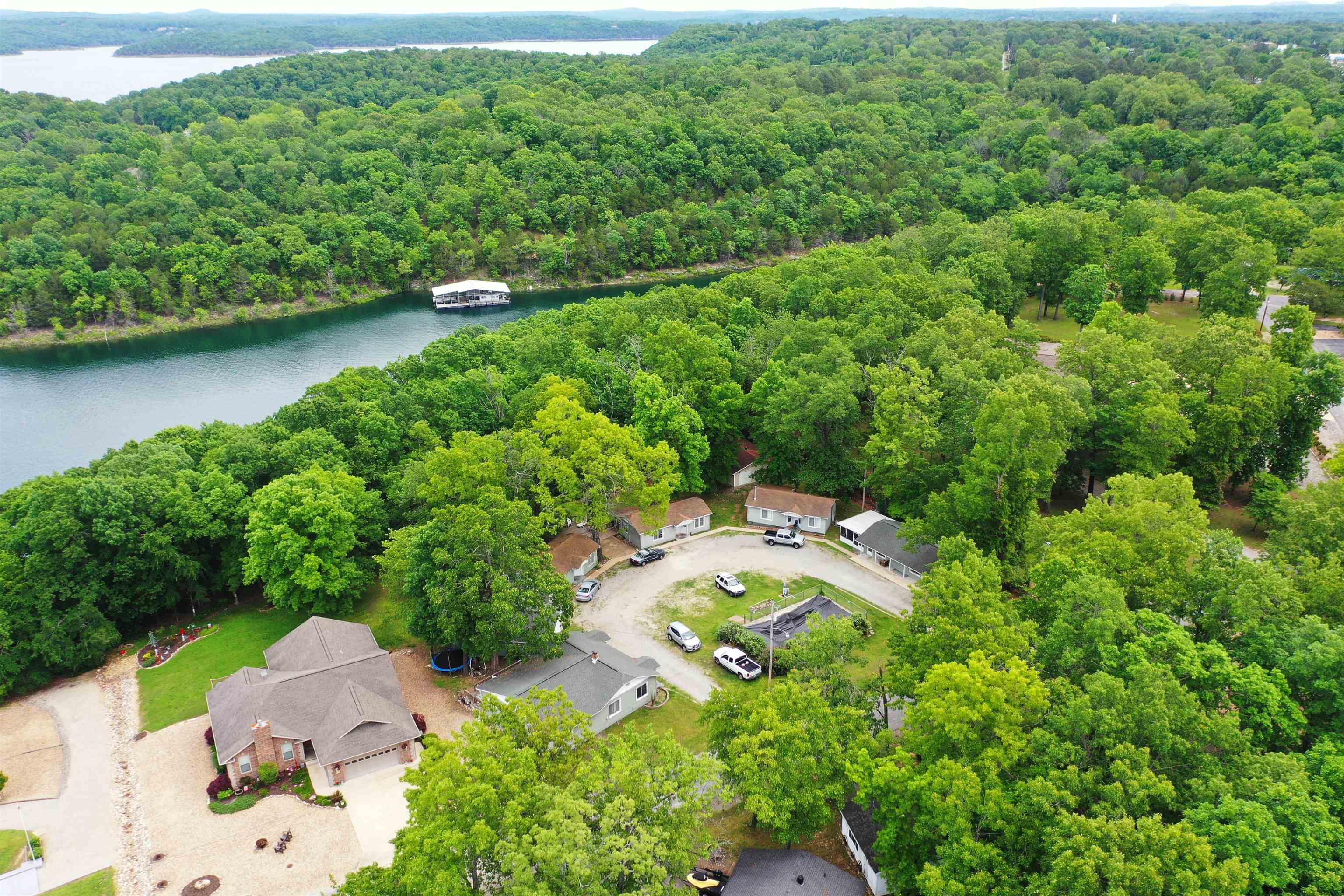 120  Pinehurst  Bull Shoals, AR