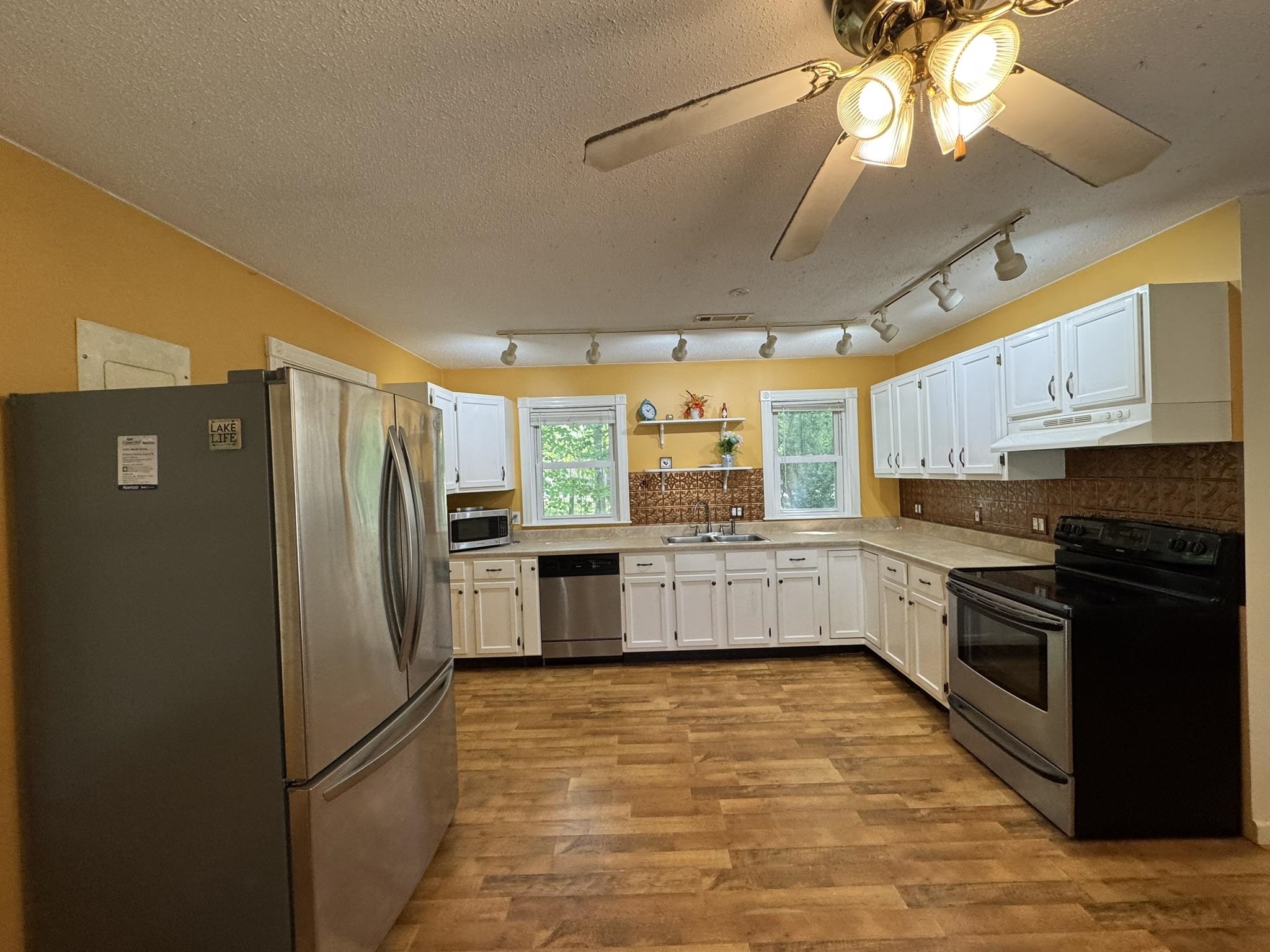 120  Pinehurst  Bull Shoals, AR