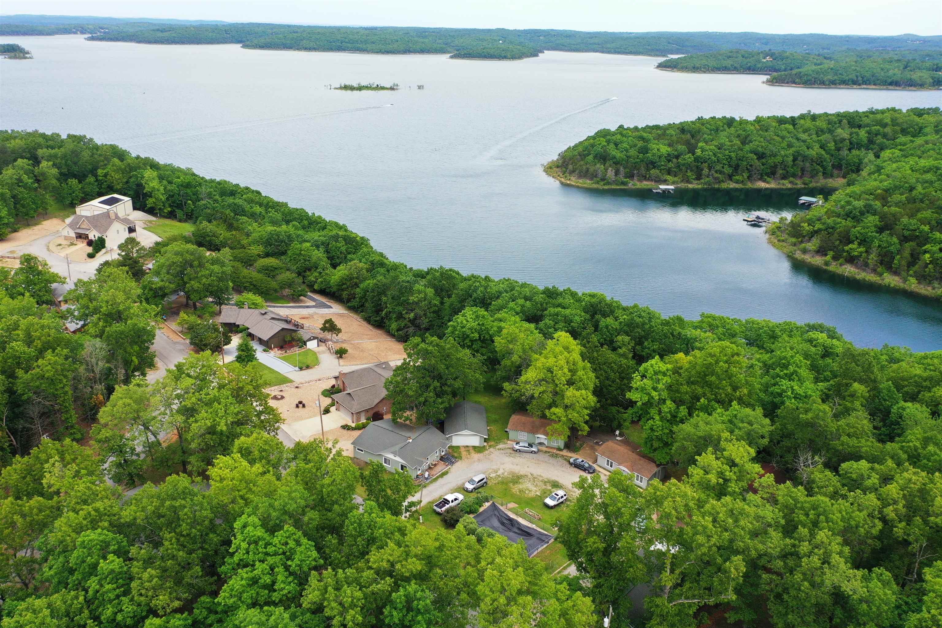 120  Pinehurst  Bull Shoals, AR