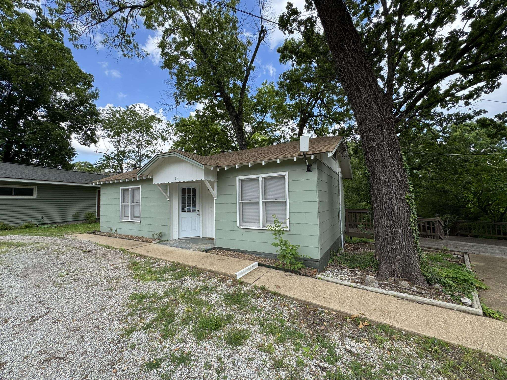 120  Pinehurst  Bull Shoals, AR