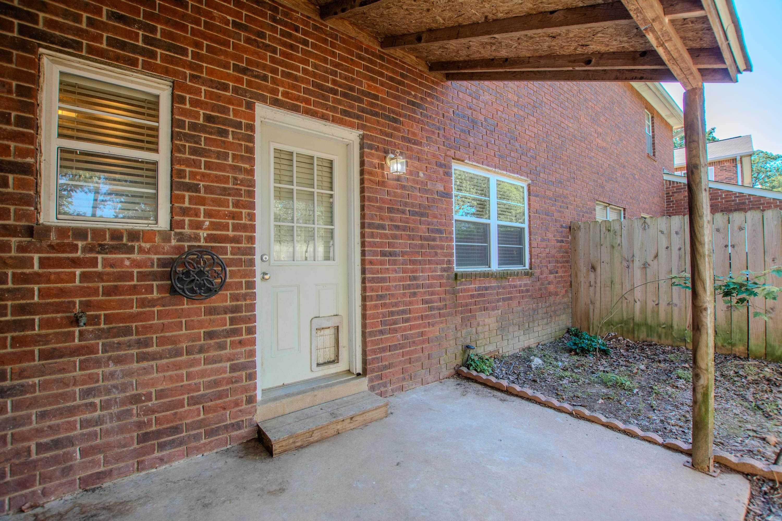 200  Pine Forest  Maumelle, AR