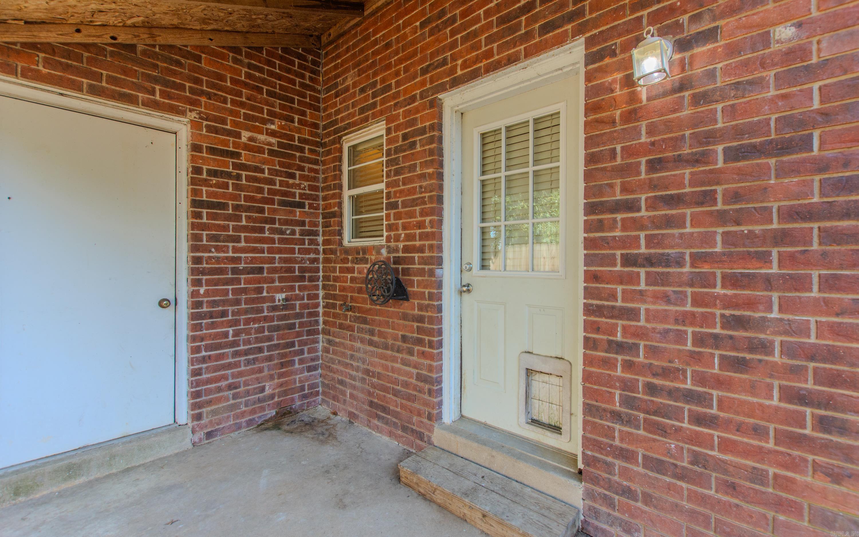 200  Pine Forest  Maumelle, AR