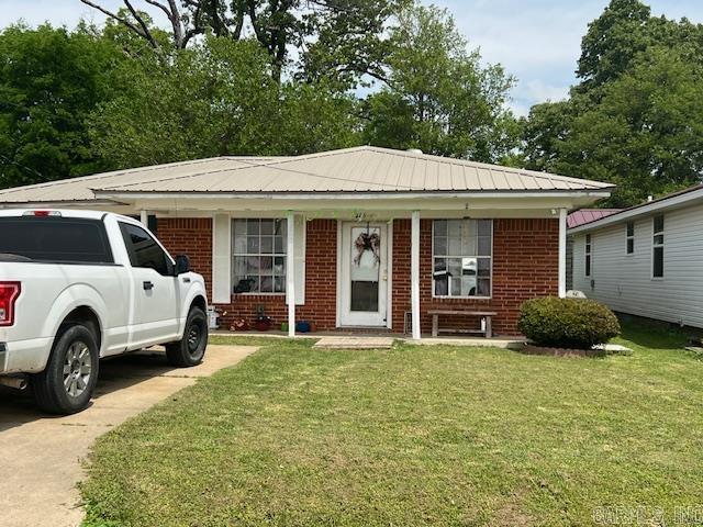 203 Dennington Paragould, AR 72450