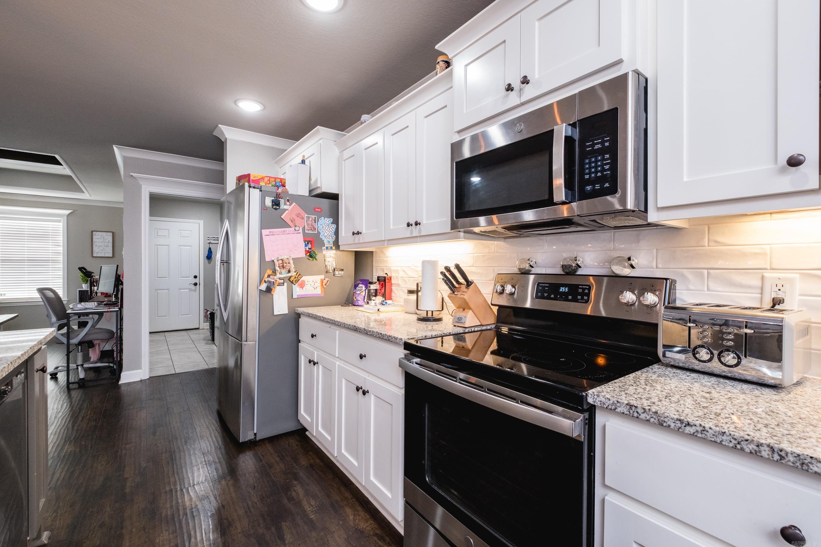 15  Cimarron  Cabot, AR