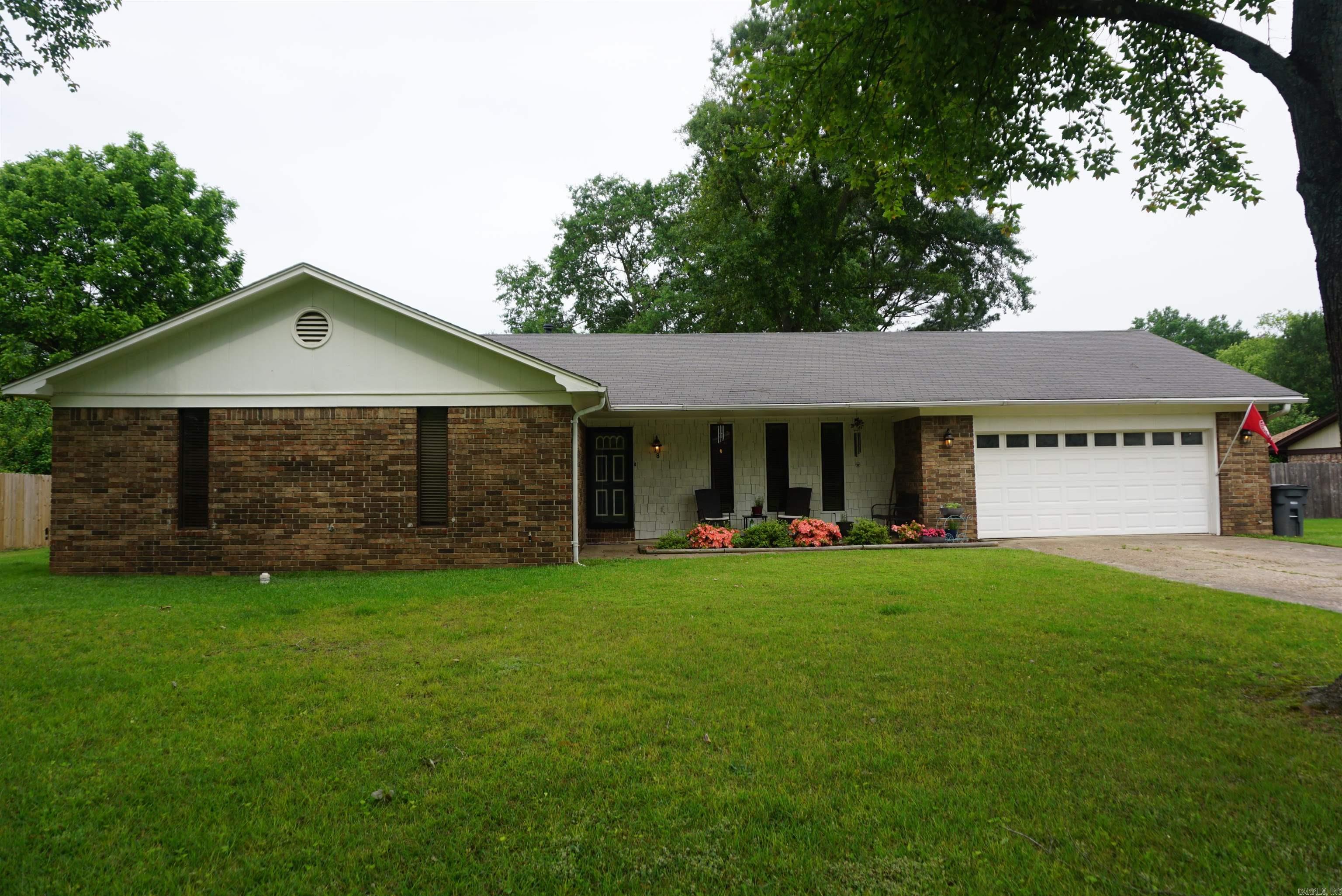 8  Tina  Searcy, AR