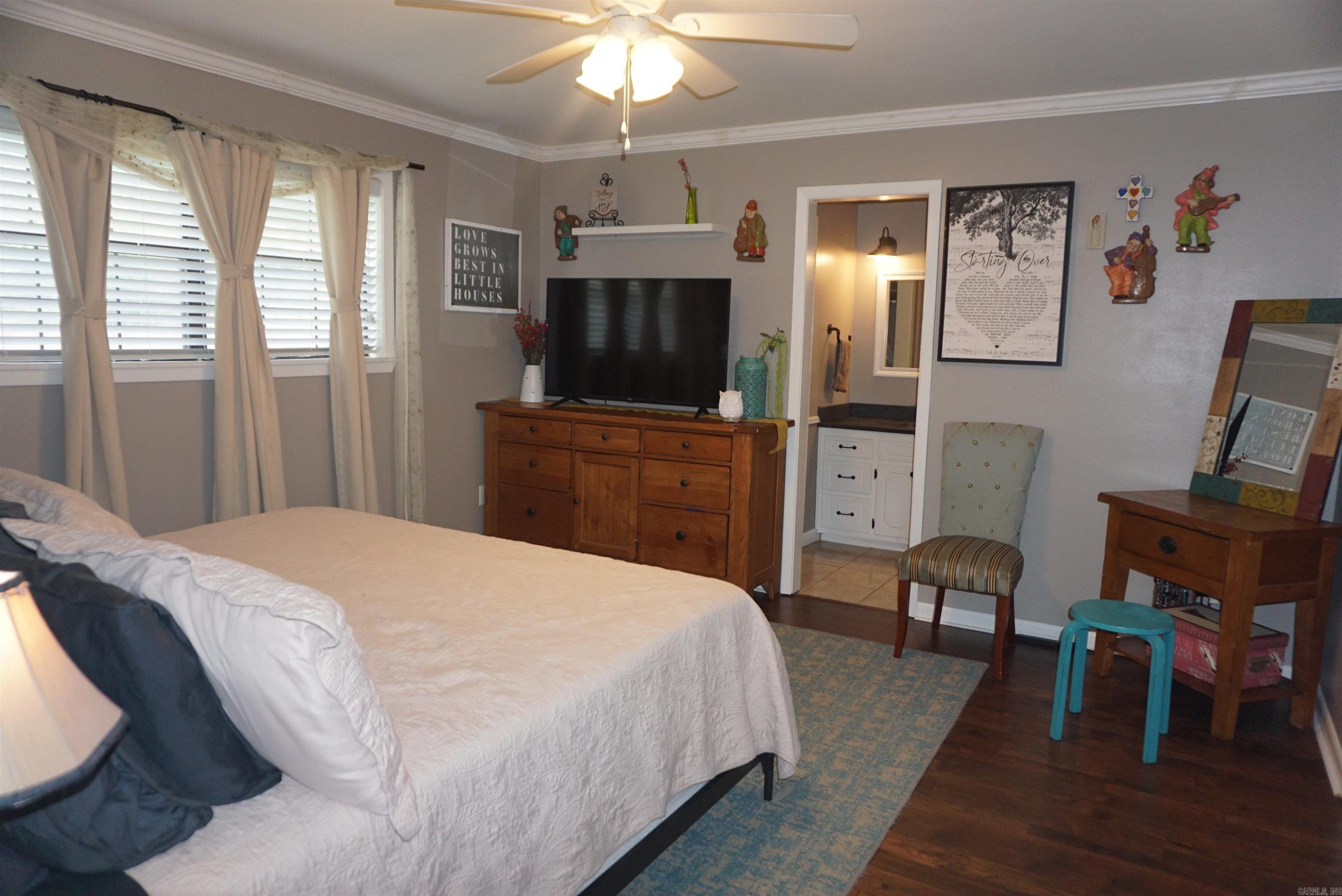 8  Tina  Searcy, AR