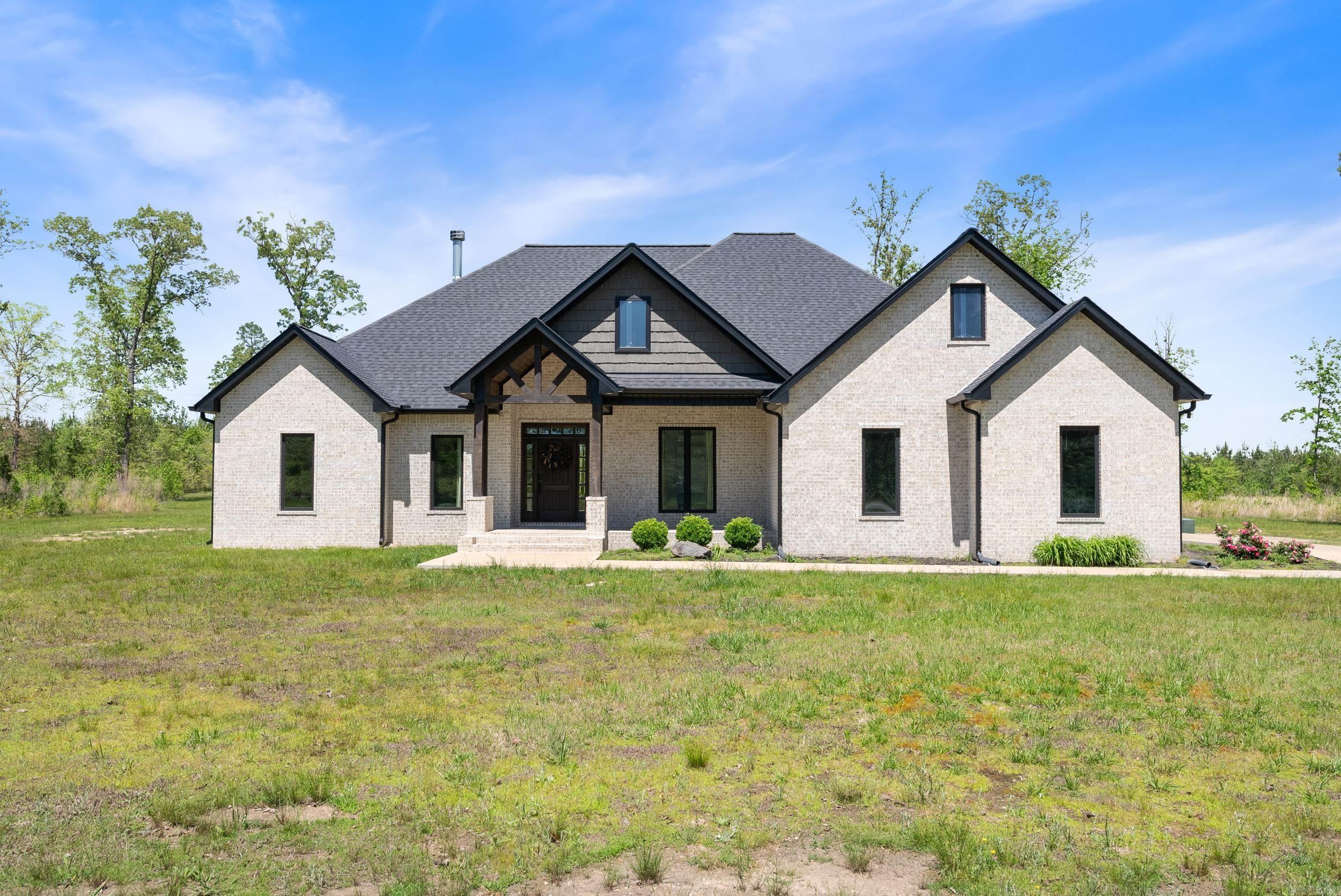 8899  Grant County Rd 75  Sheridan, AR