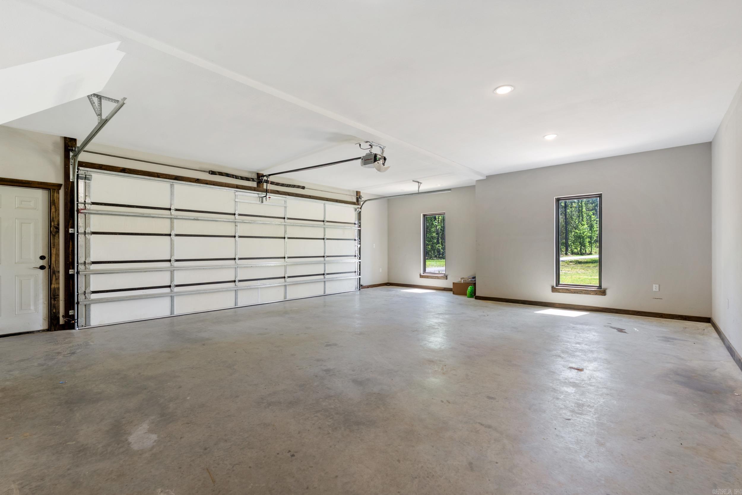 8899  Grant County Rd 75  Sheridan, AR