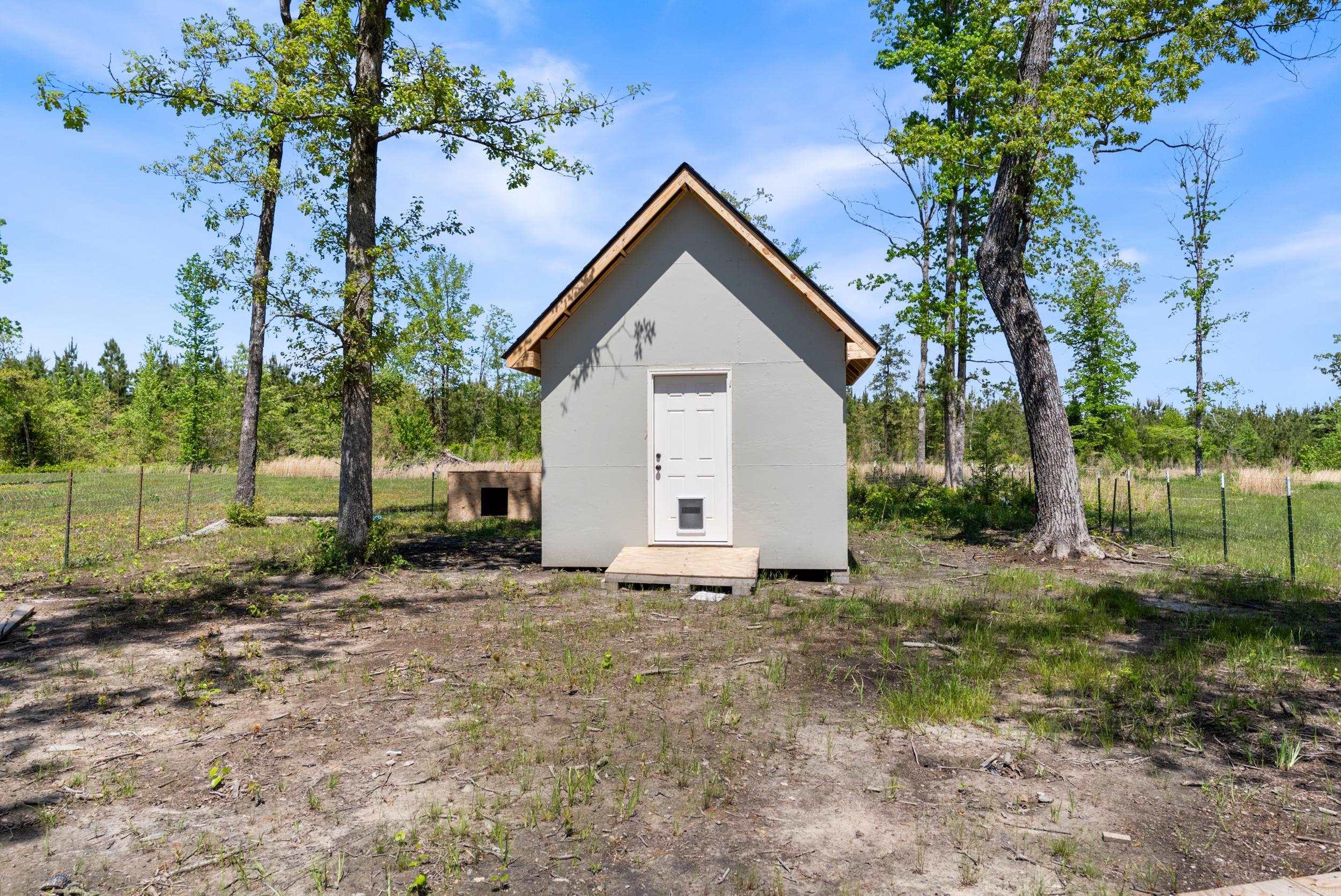 8899  Grant County Rd 75  Sheridan, AR