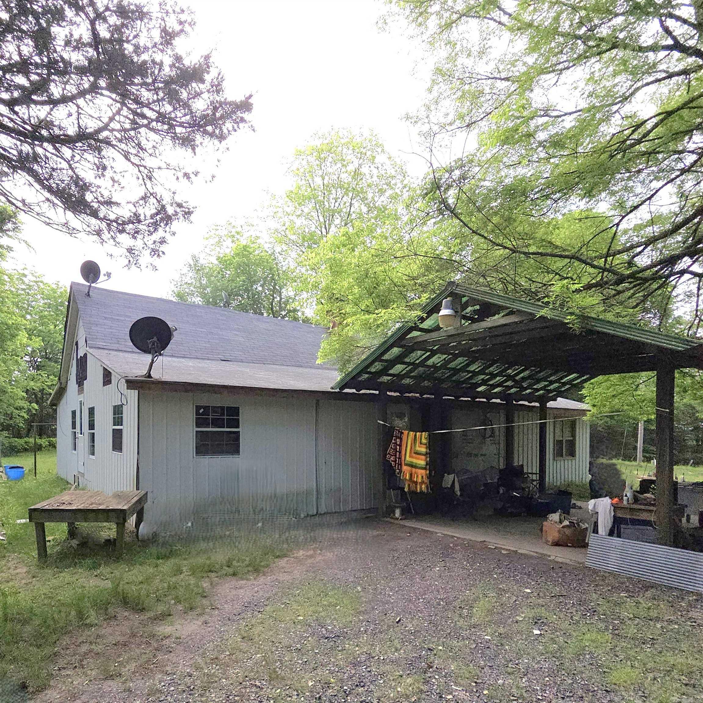 430  Polk Road 30  Hatfield, AR