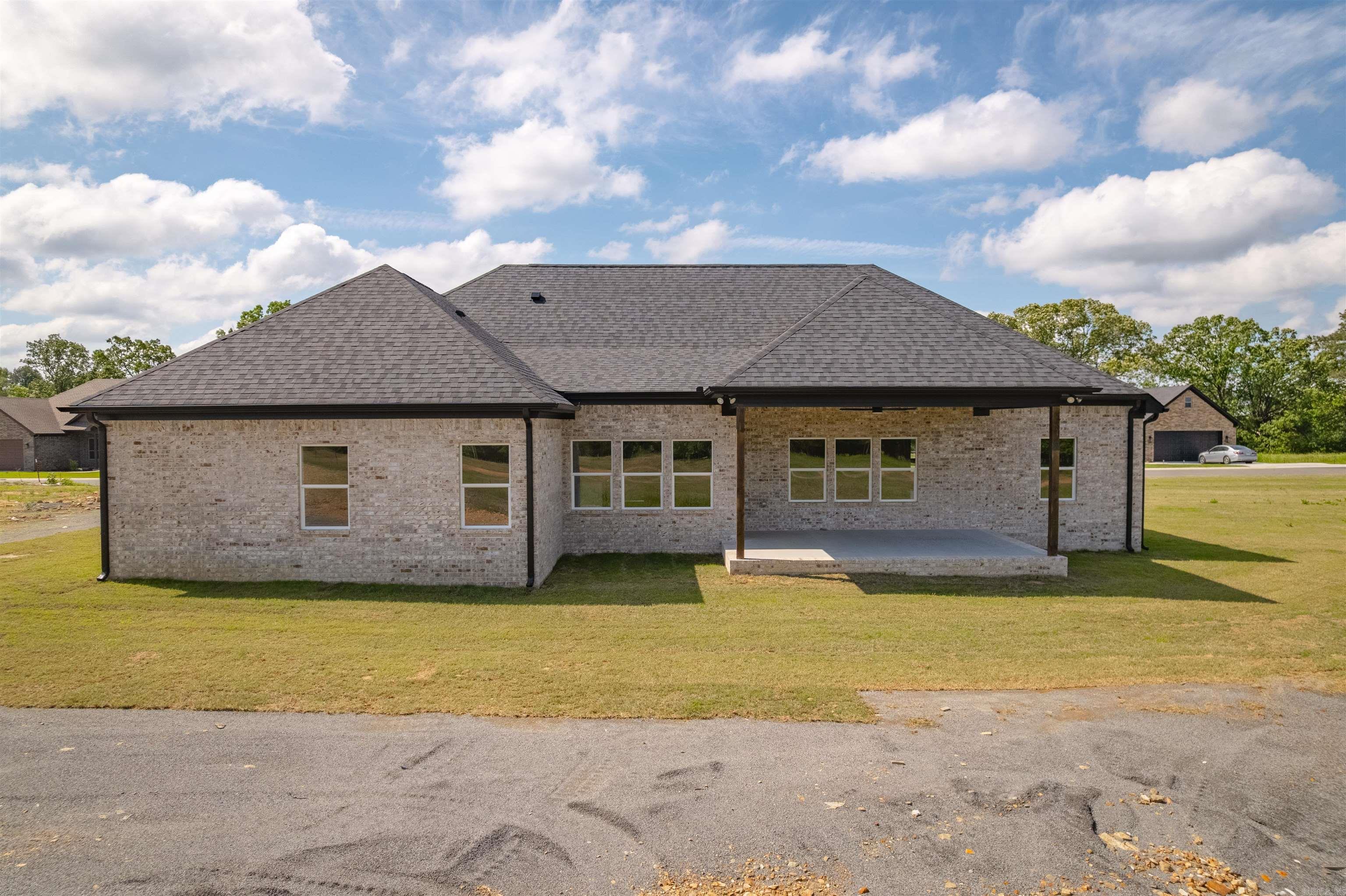 239  Michelle  Beebe, AR