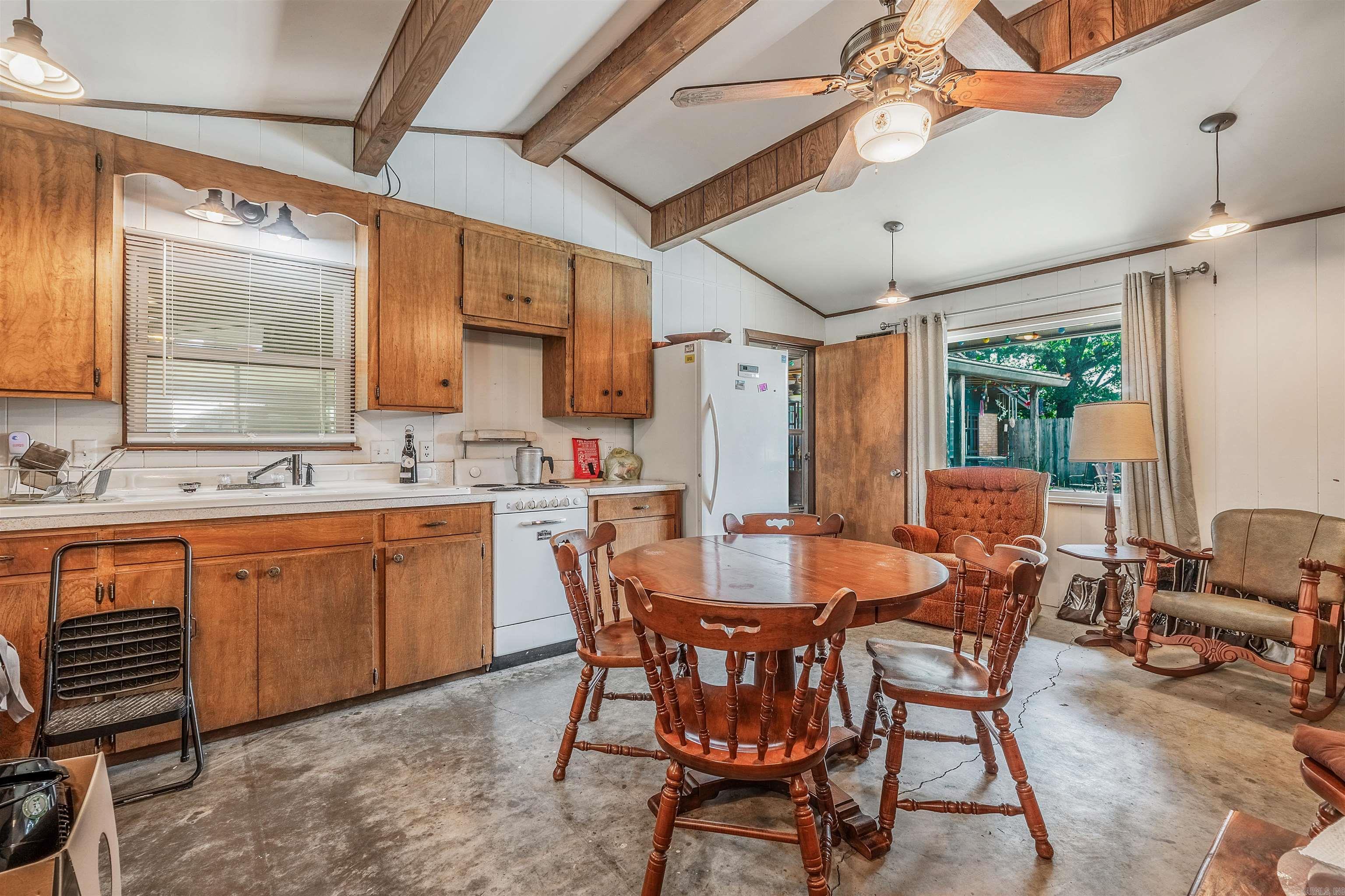 6068 W Hwy 36  Rose Bud, AR