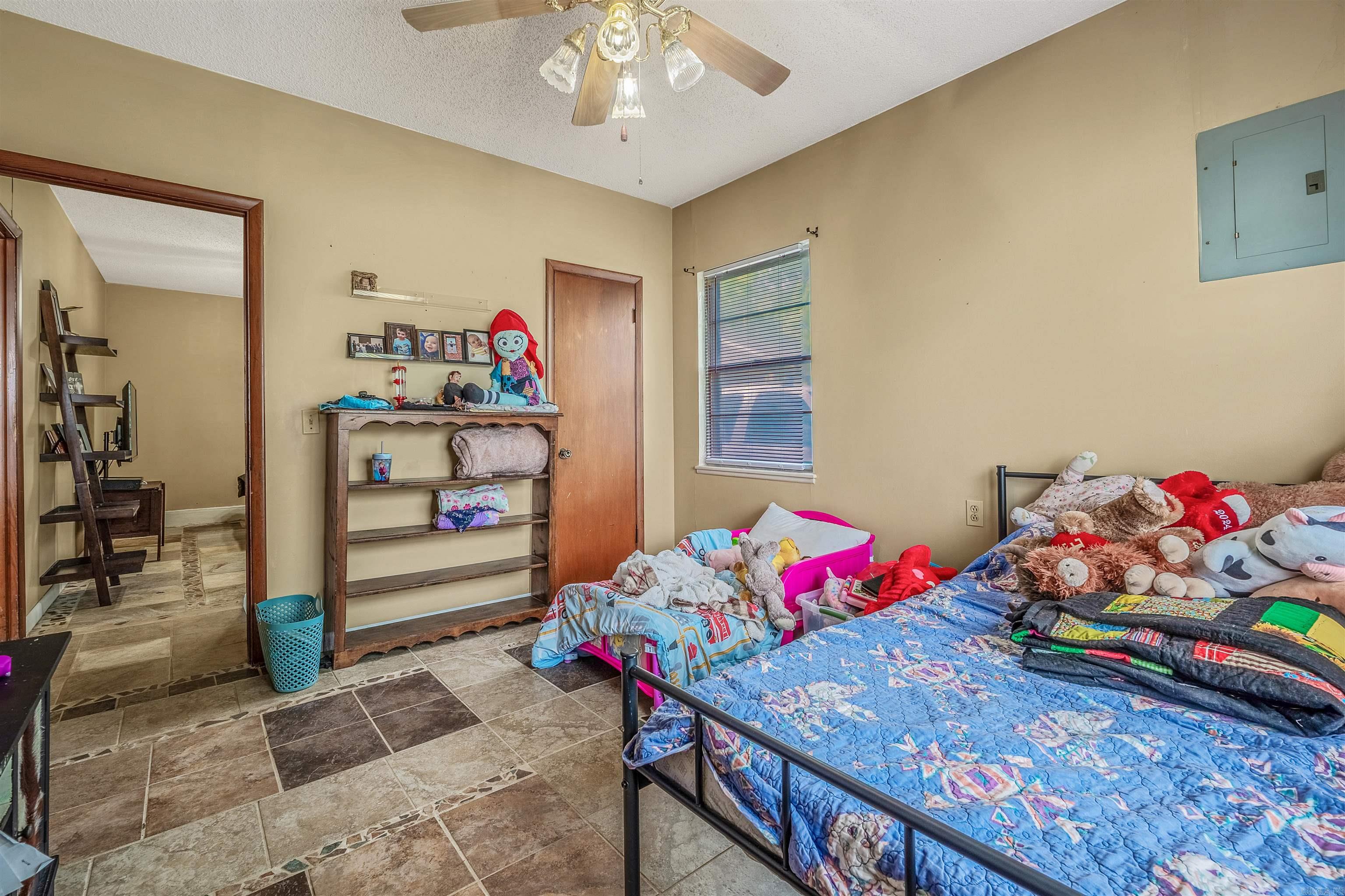 6068 W Hwy 36  Rose Bud, AR