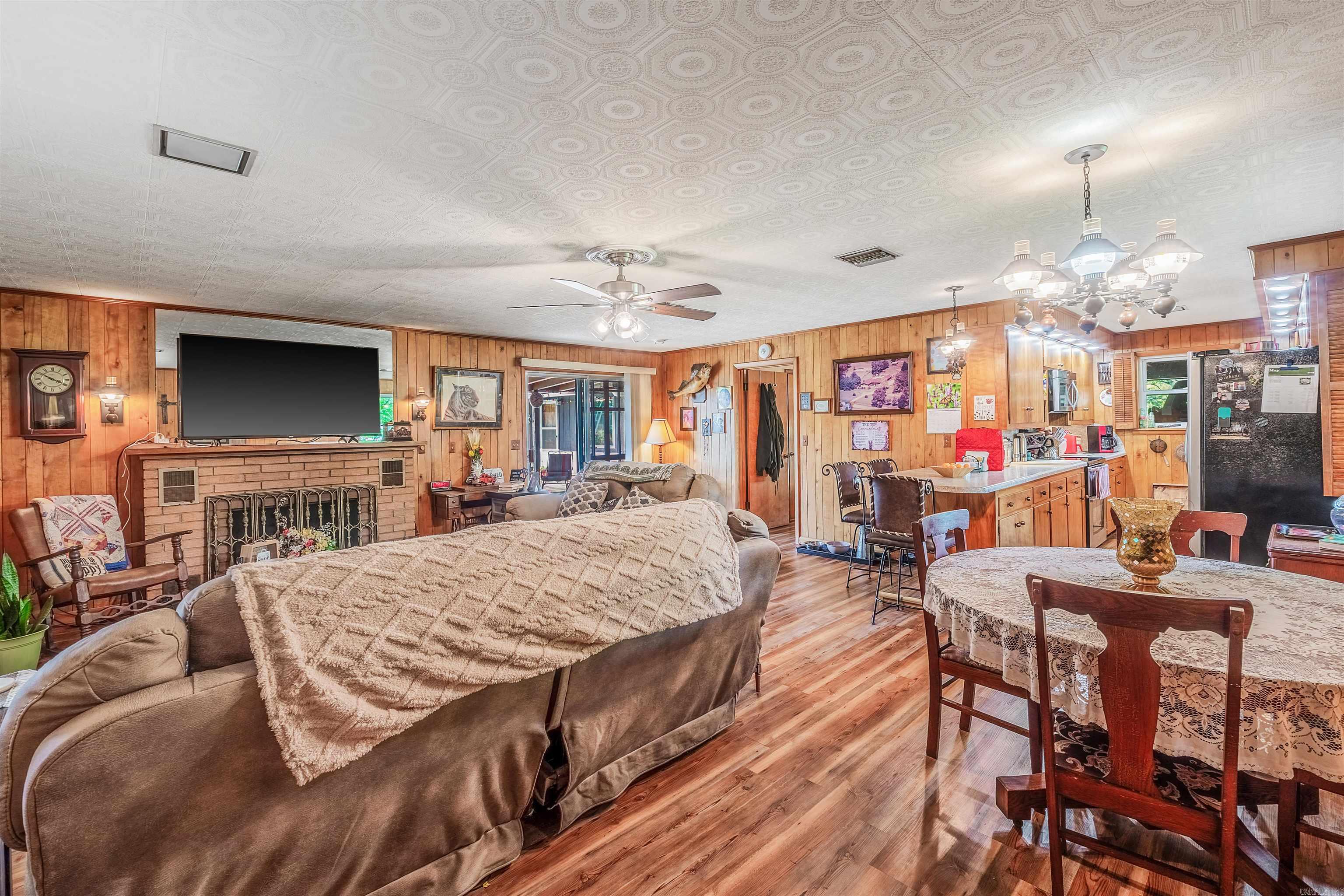 6068 W Hwy 36  Rose Bud, AR