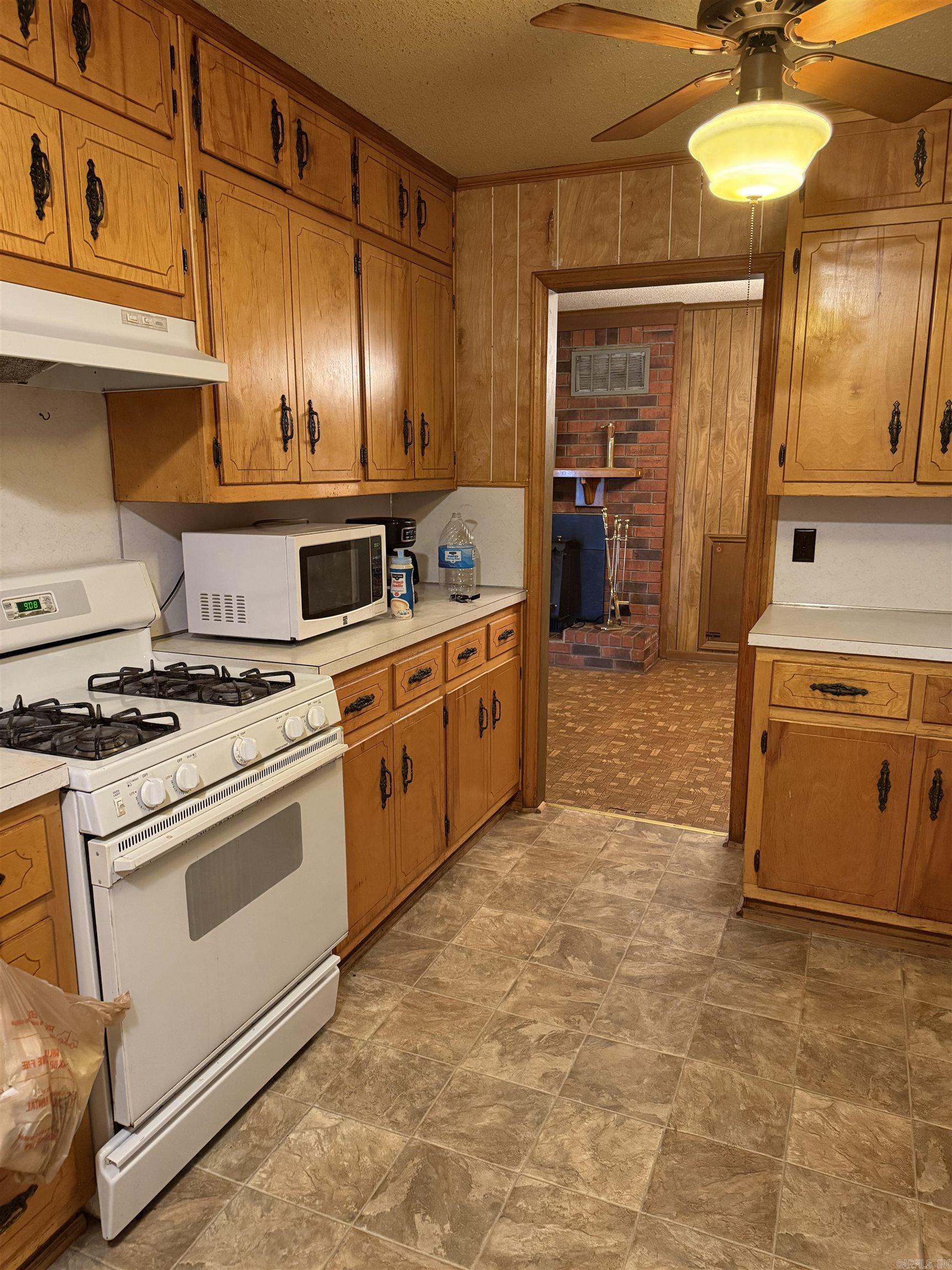 514 S Sawmill Rd  Searcy, AR