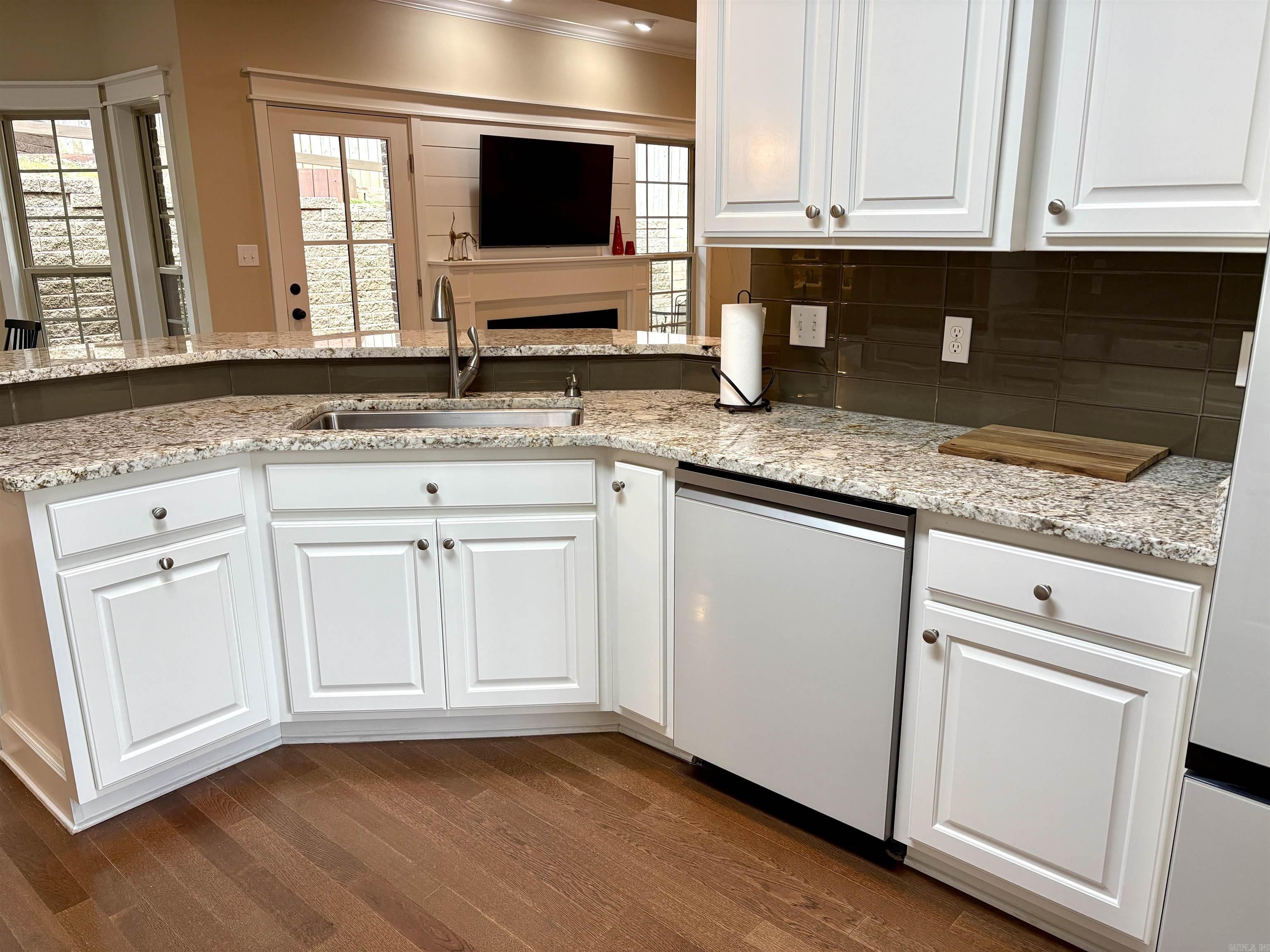 209 Red Oak Lane Searcy, AR 72143
