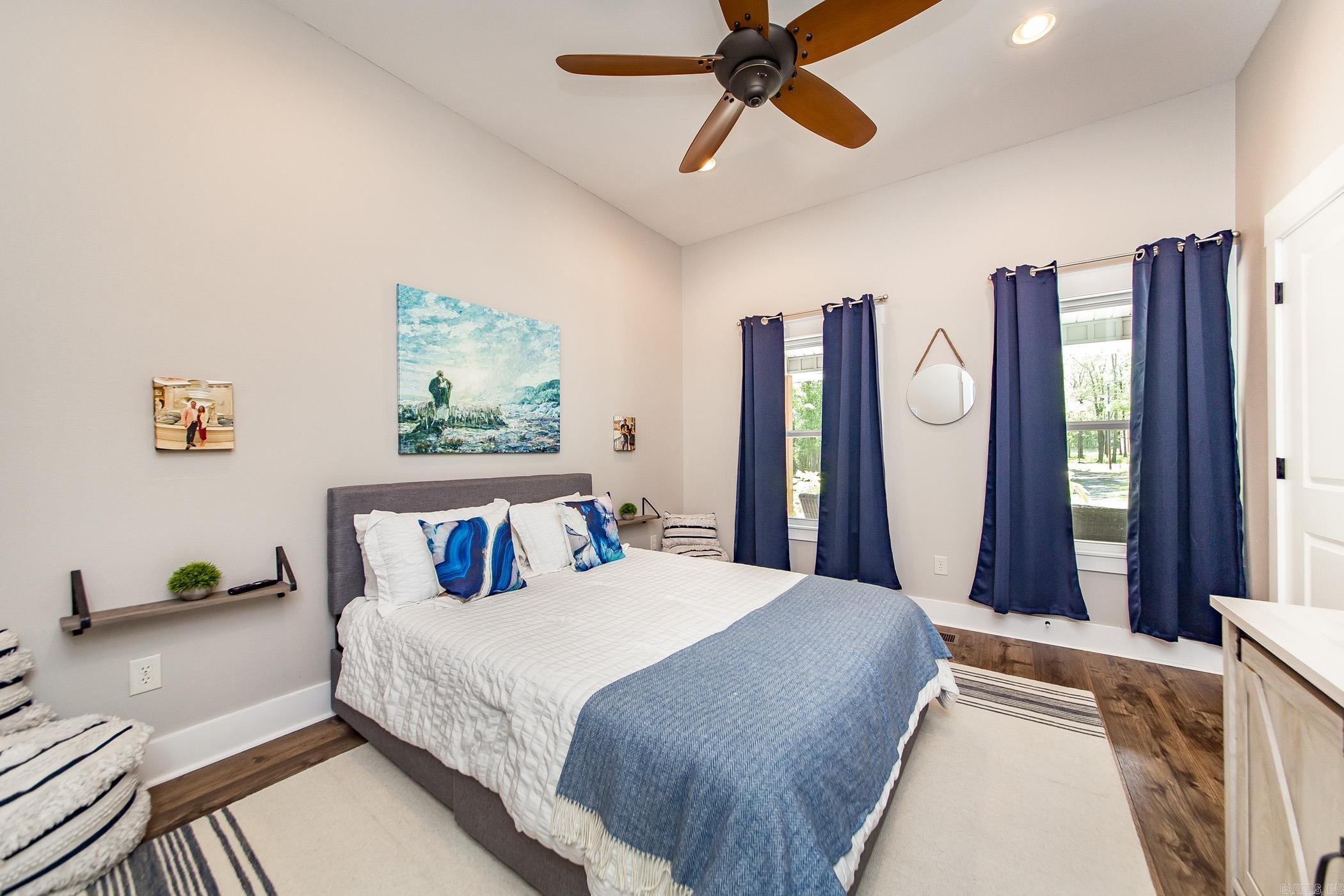 14  Air Rd.  Higden, AR