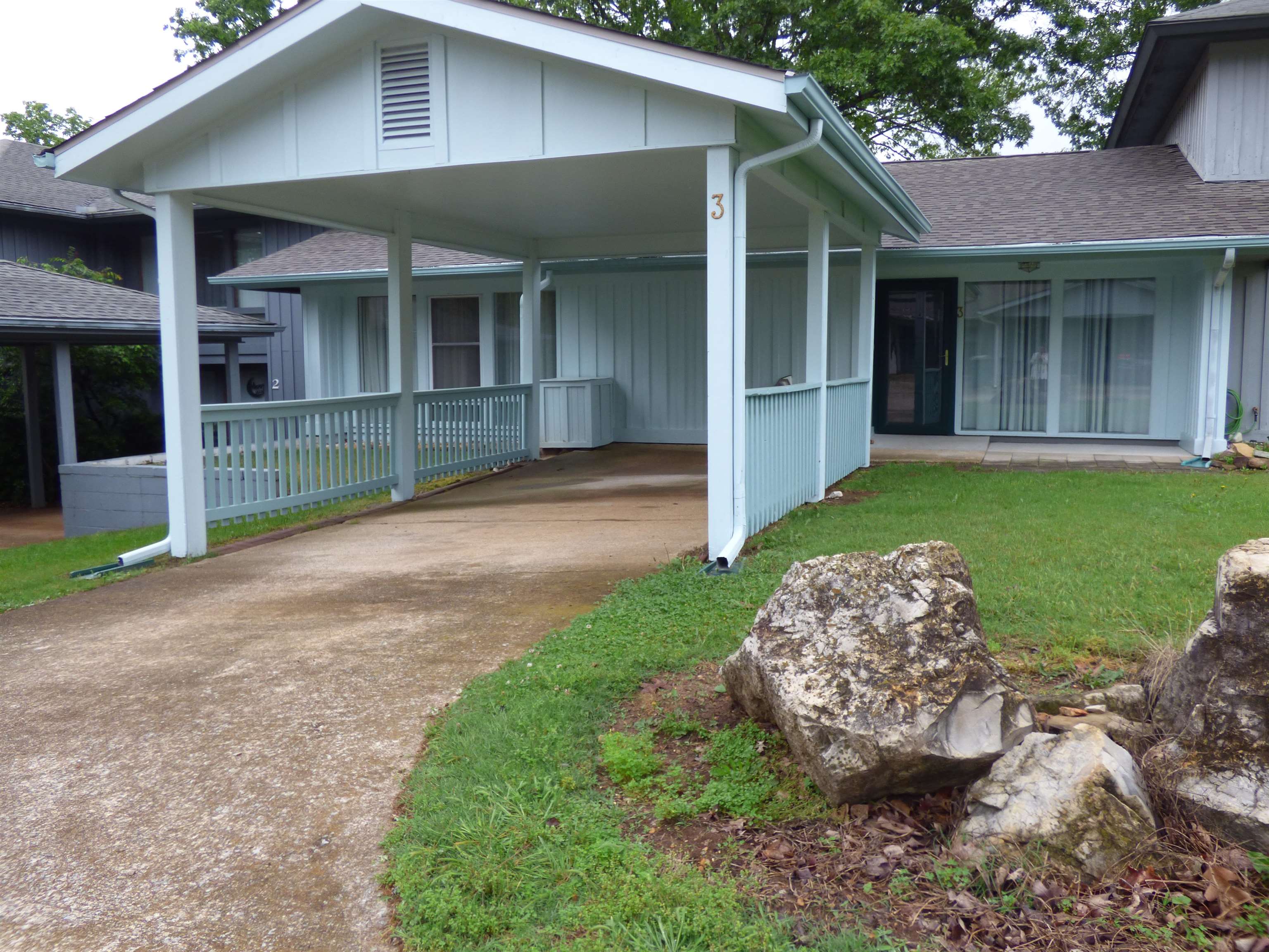 3  Many Moons  Cherokee Village, AR