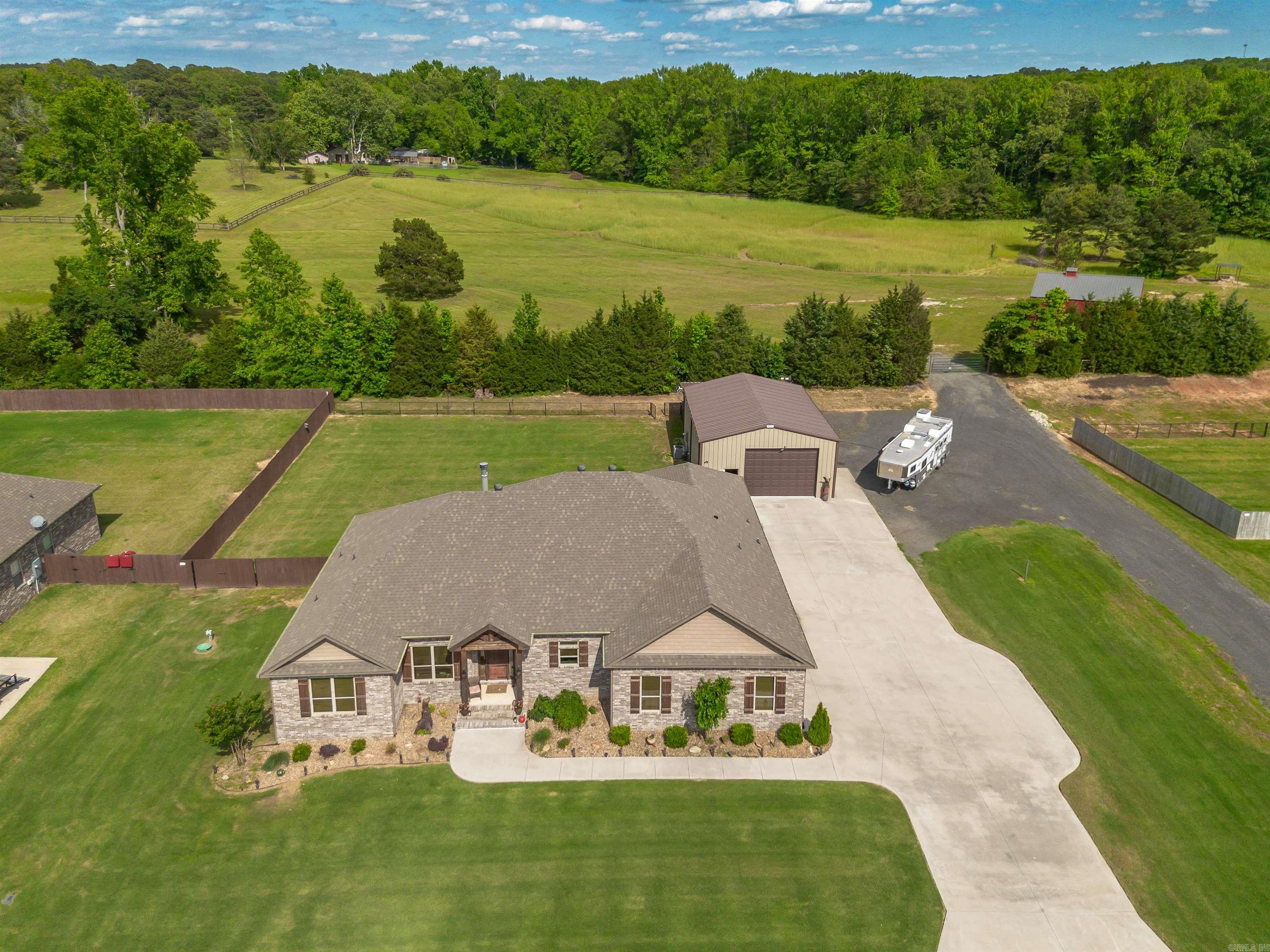 235  Mayberry Dr  Cabot, AR