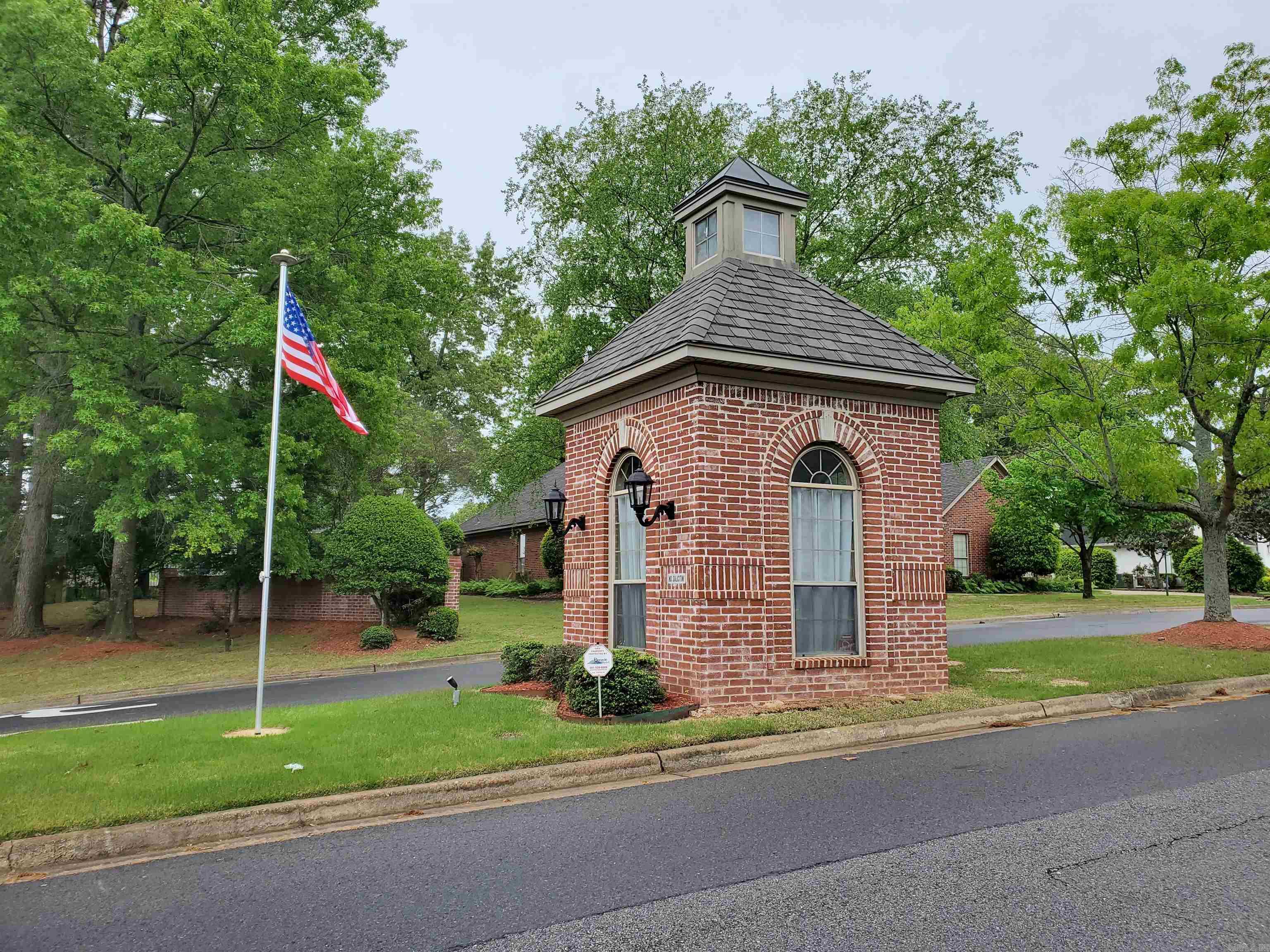 103  Navajo  Maumelle, AR