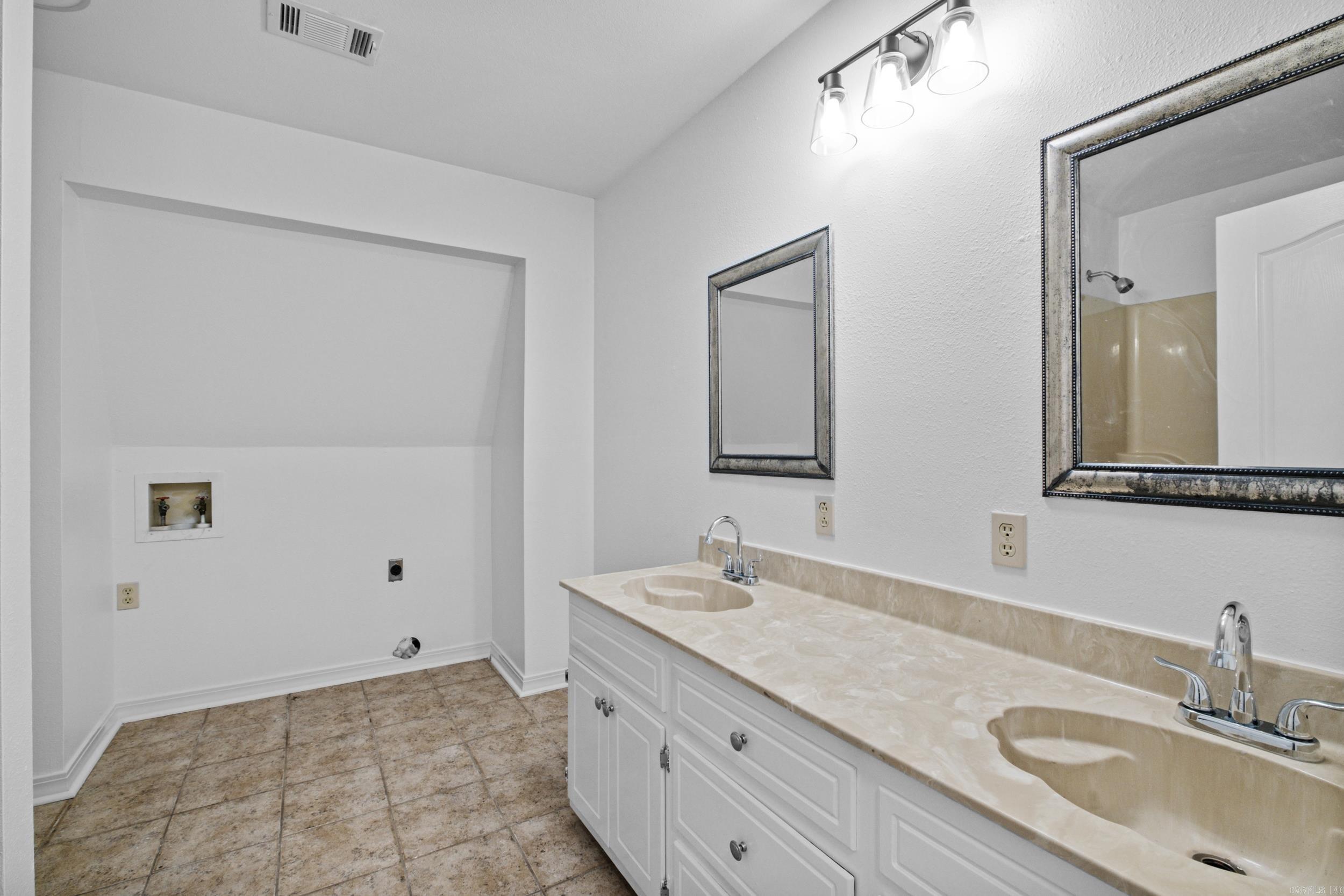 2407  Hwy 16  Searcy, AR