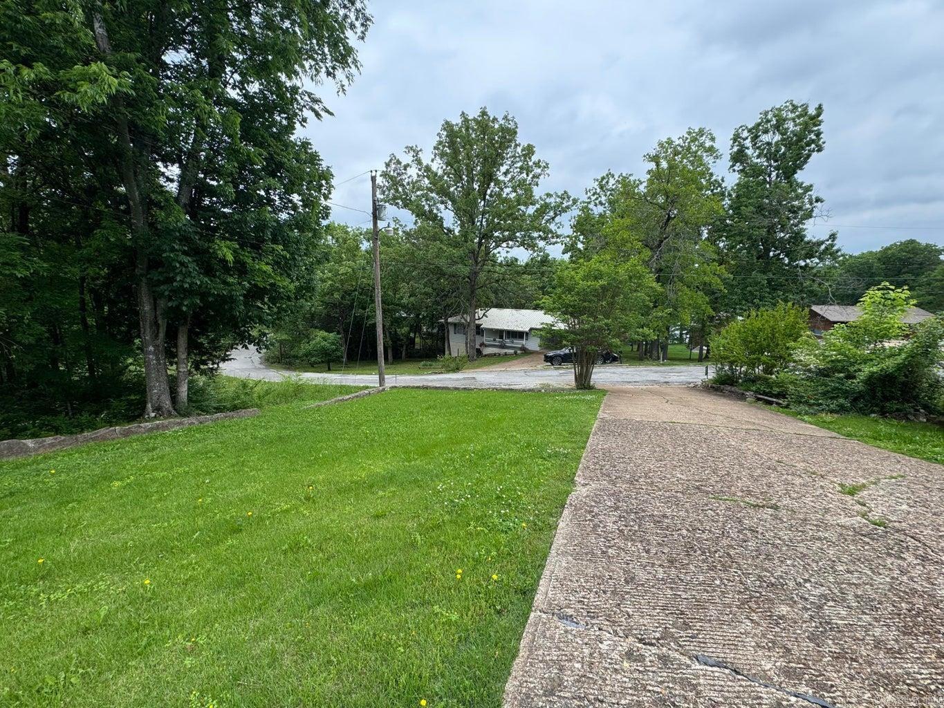 148 W Lakeshore  Cherokee Village, AR