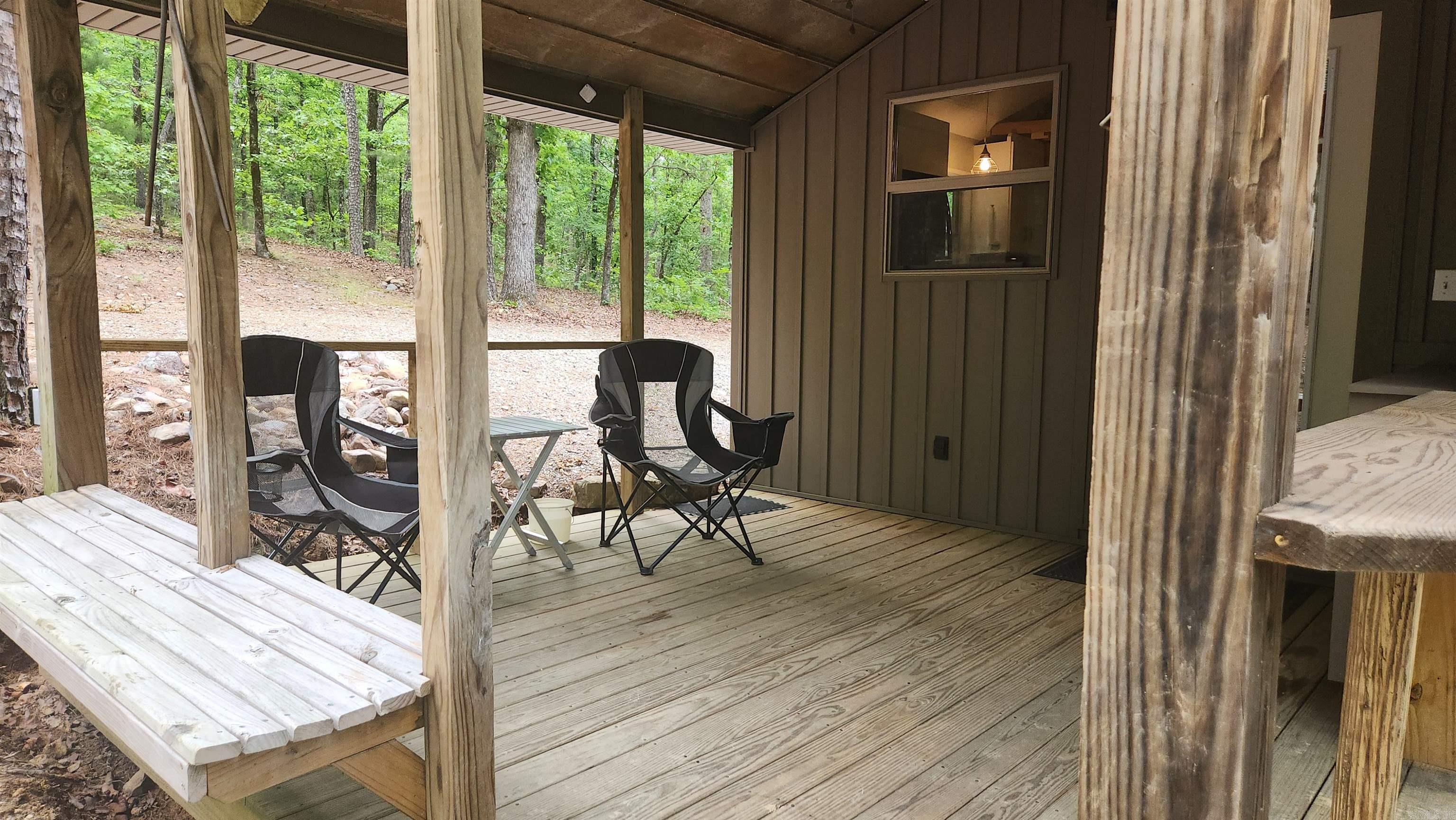 180  Herschel B Guinn Rd  Story, AR