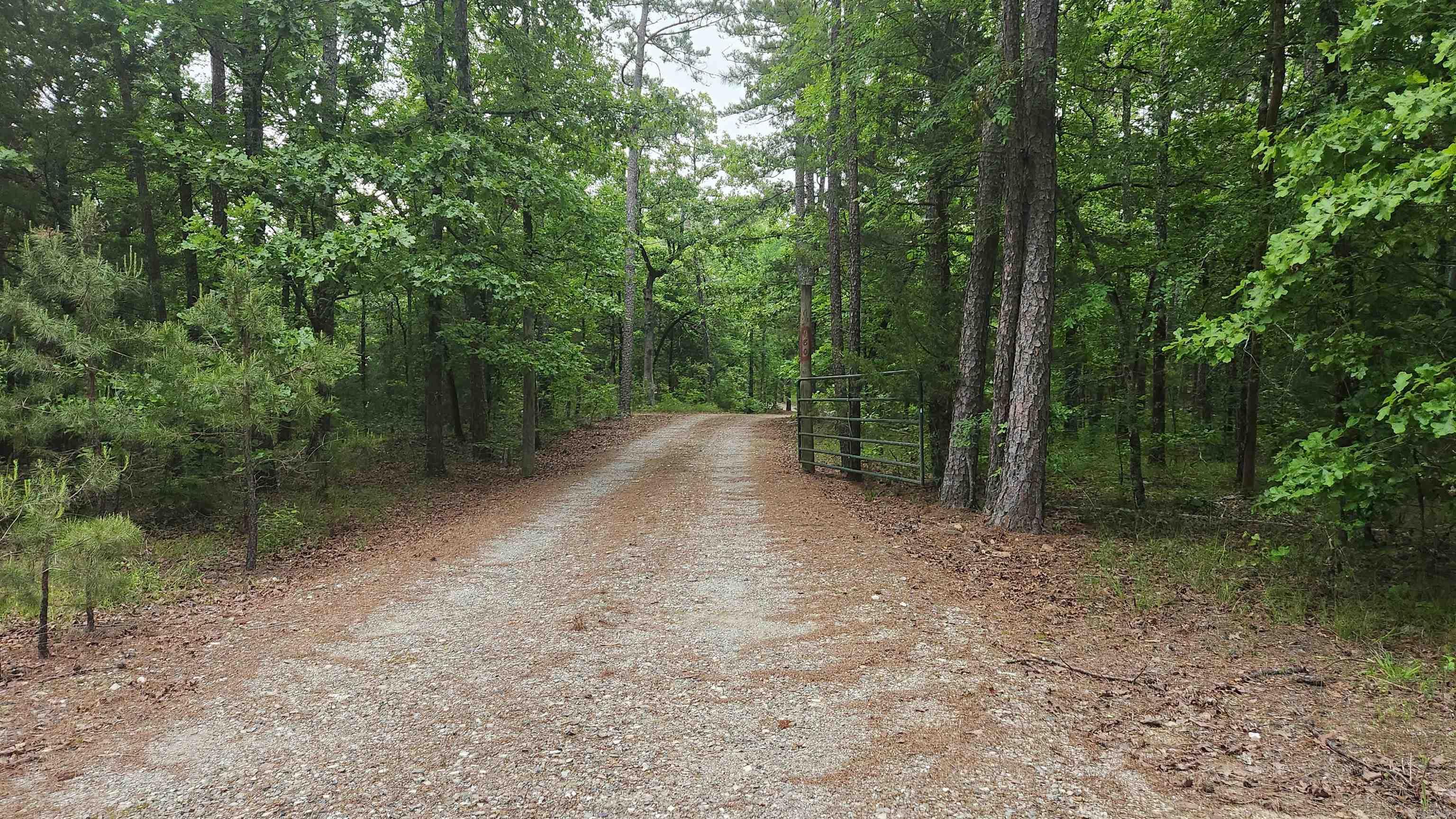 180  Herschel B Guinn Rd  Story, AR